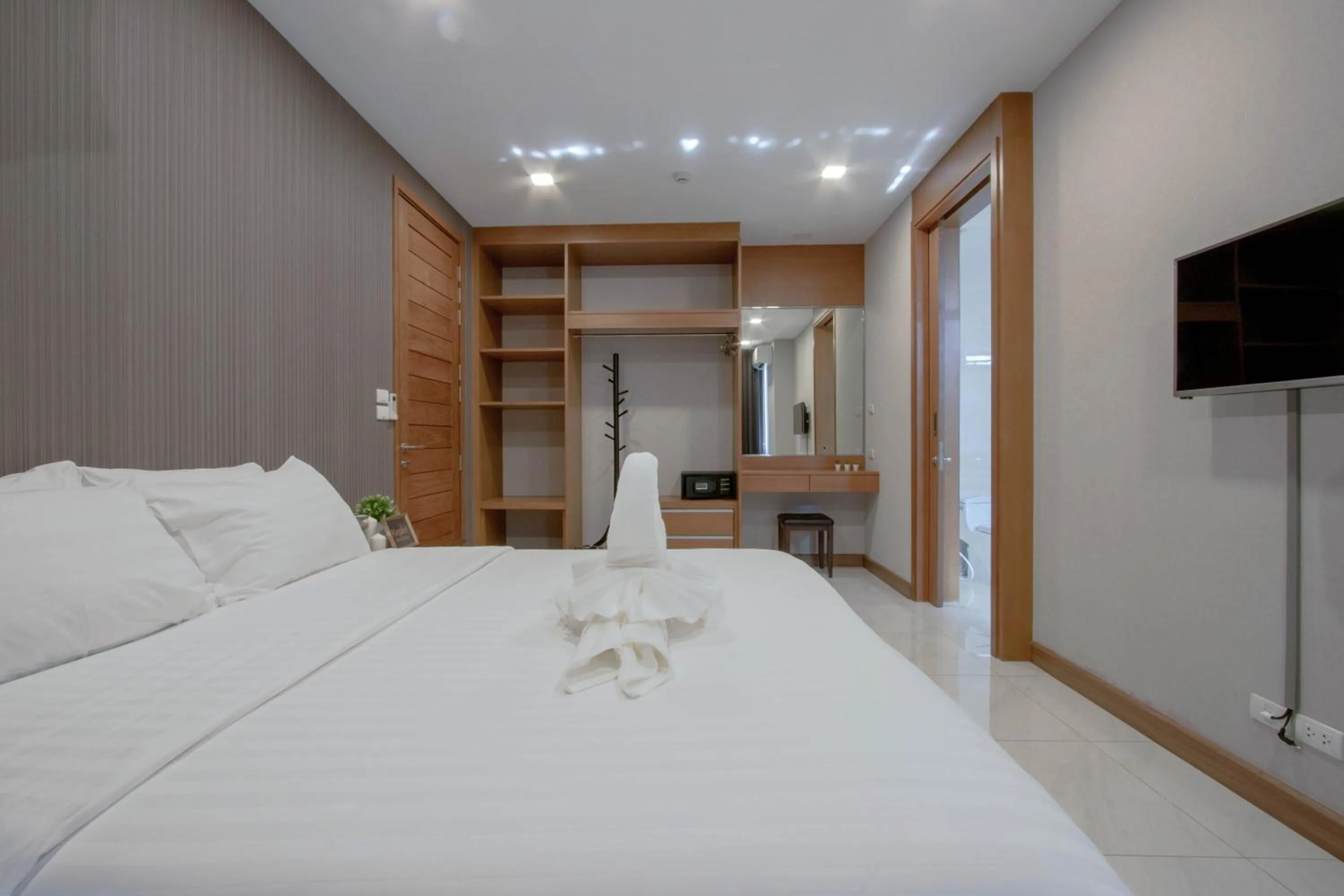 Bed in Kepler Residence Bangkok