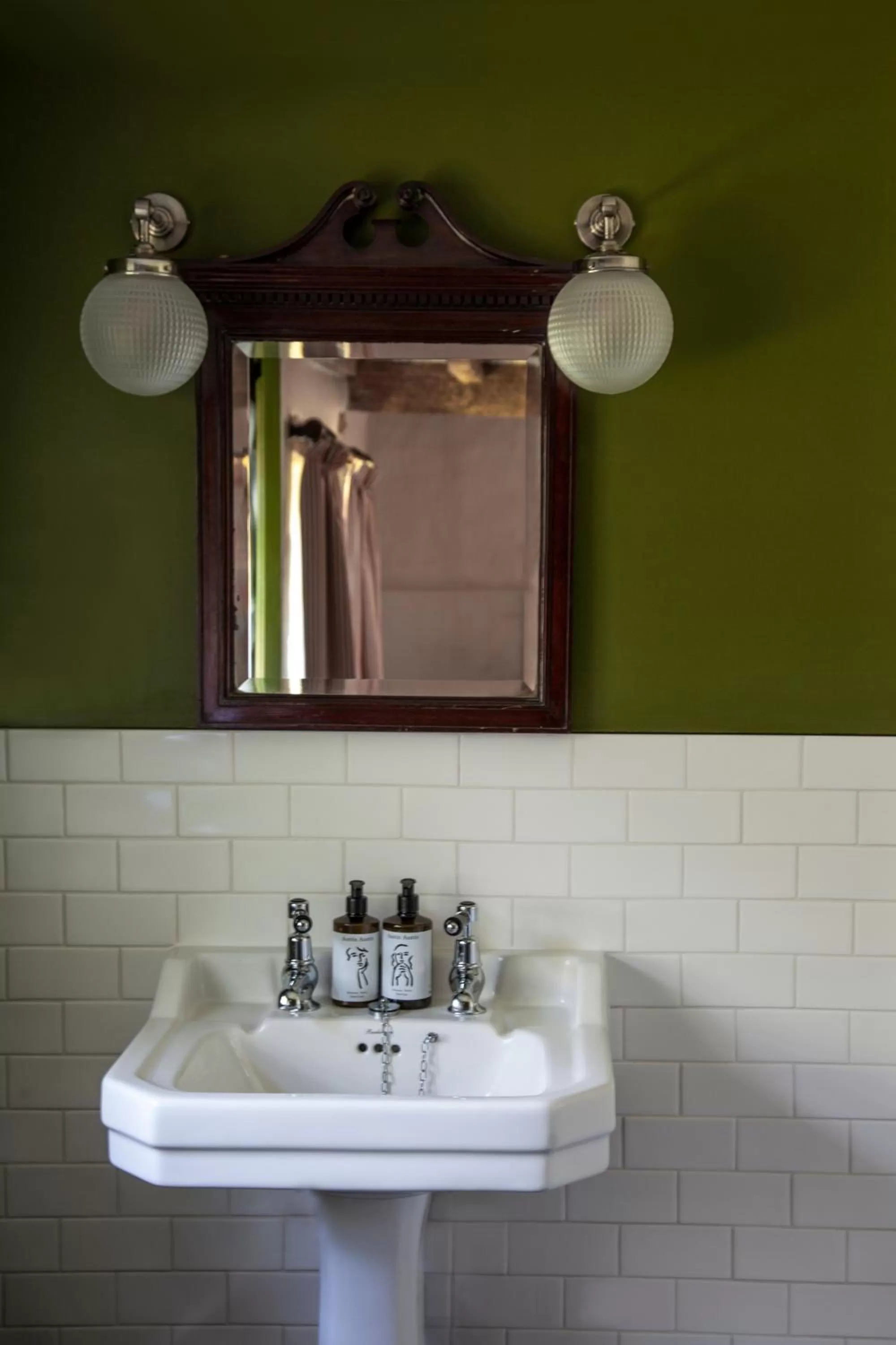 Double Room with Private Bathroom in The Lamb Inn