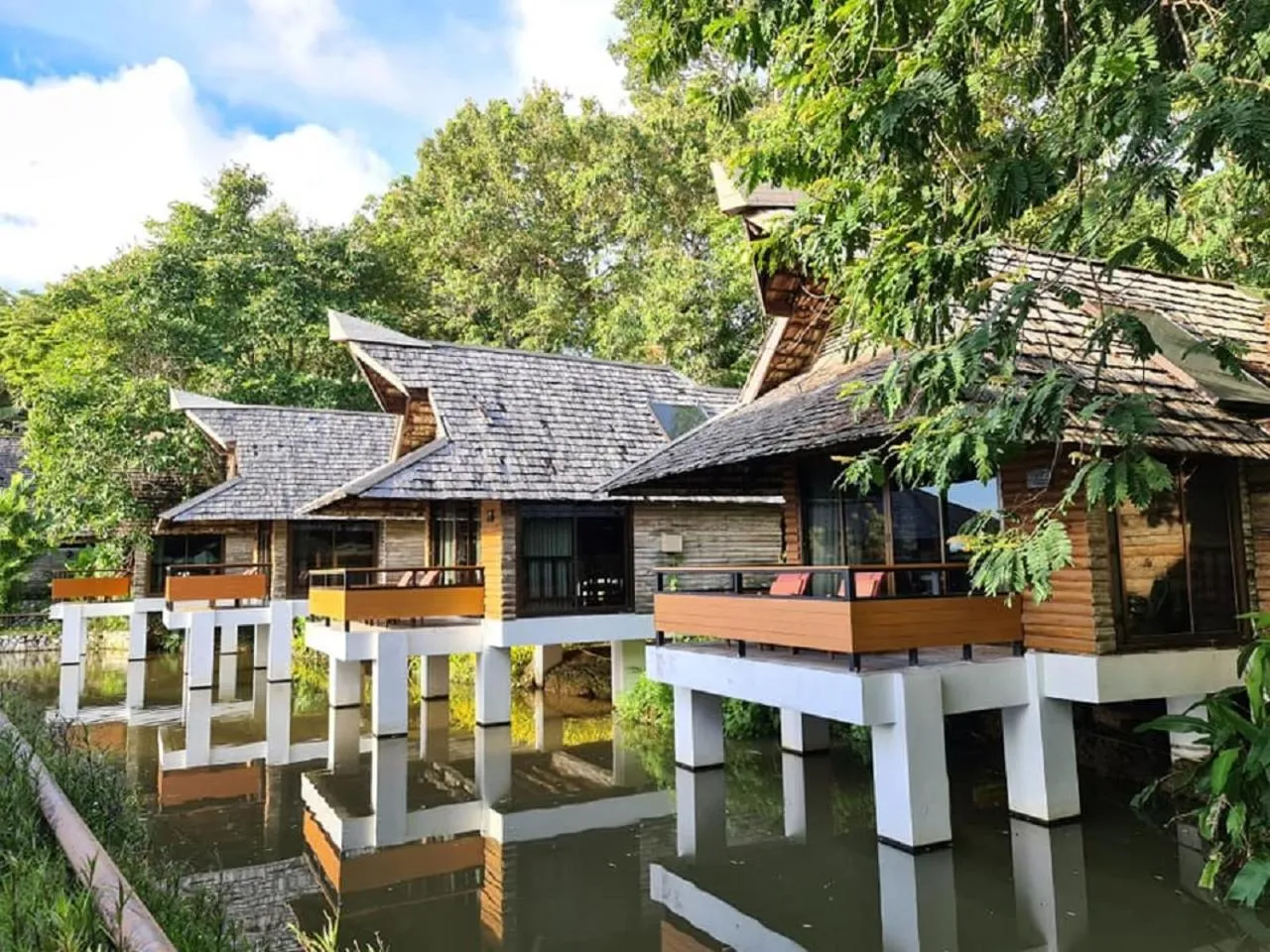 Sunset Park Resort and Spa By SWR