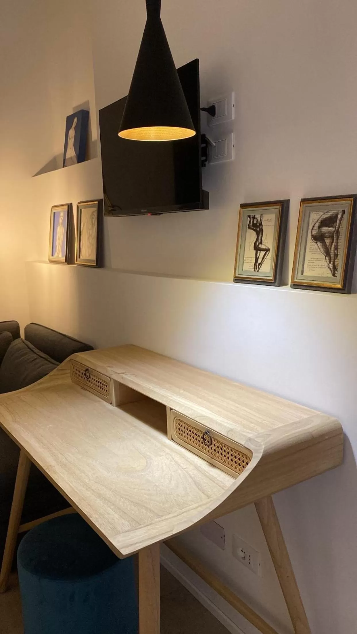 hair dresser in Il Giardino d'Ulisse