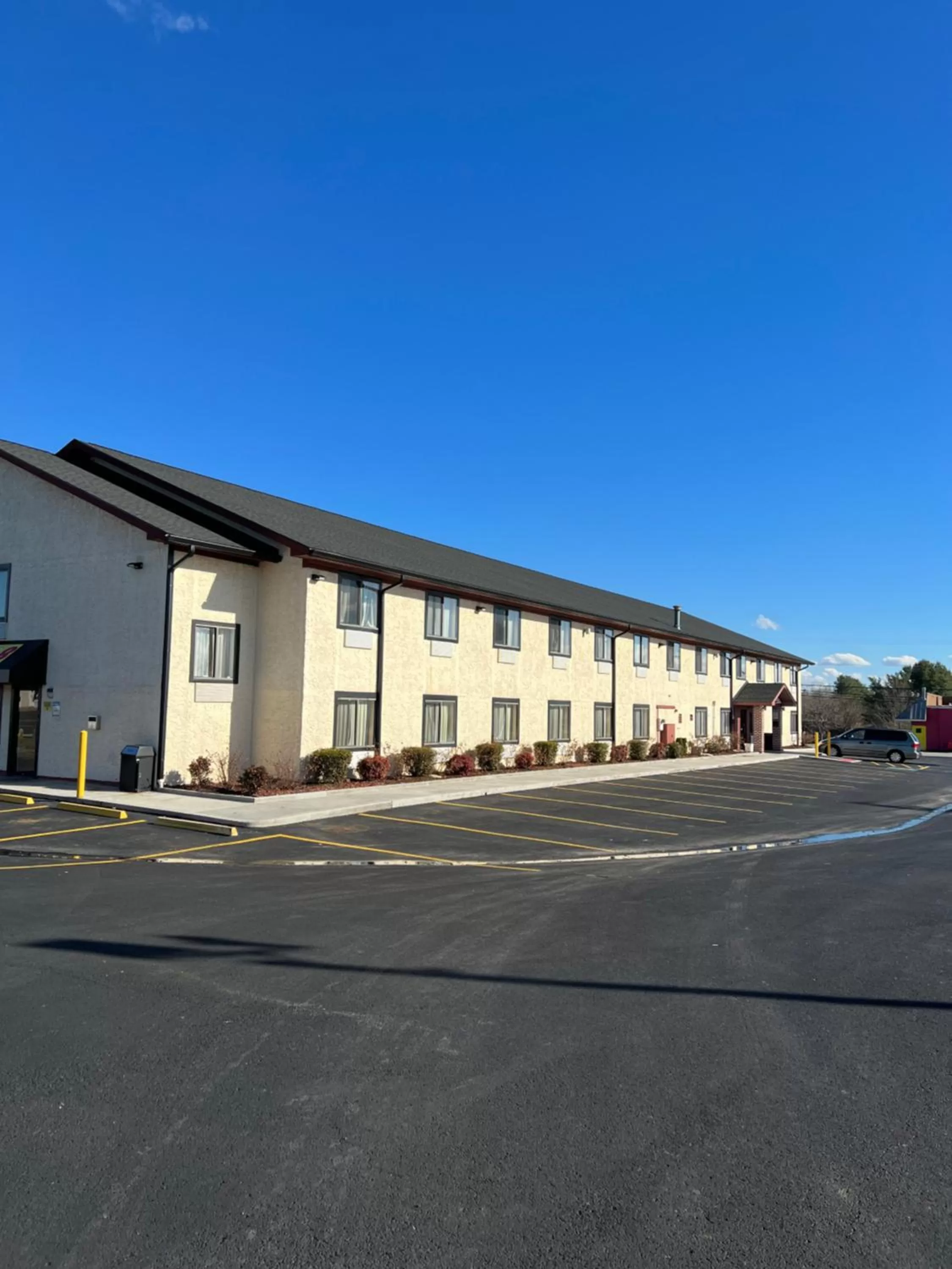 Super 8 by Wyndham Campbellsville KY