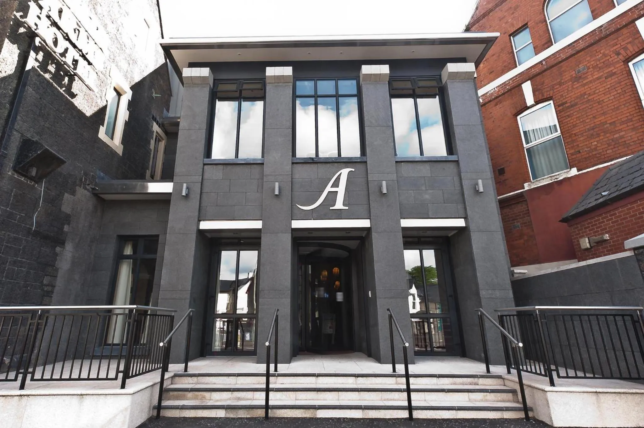 Facade/entrance in Adair Arms Hotel
