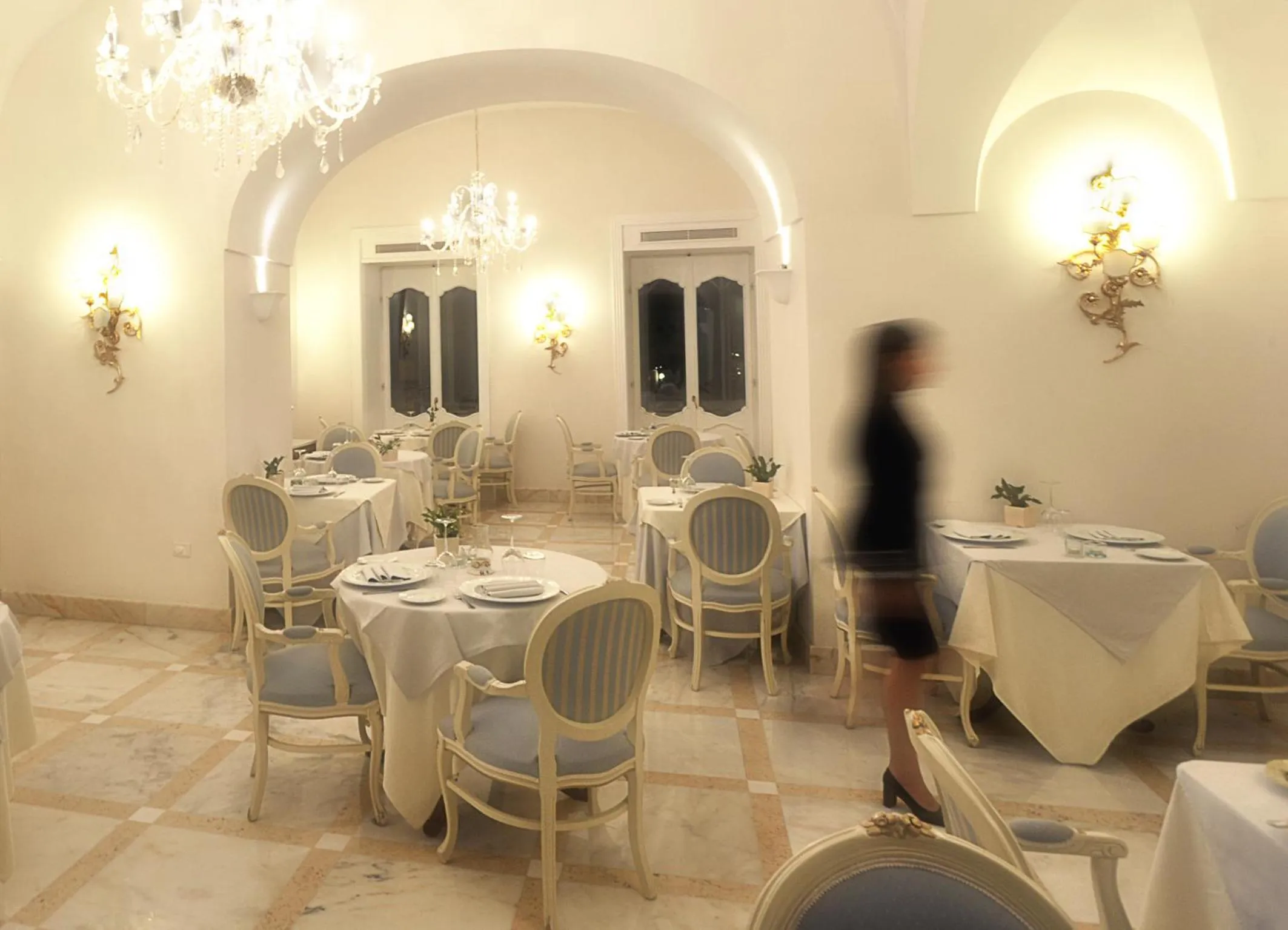 Restaurant/places to eat in Hotel Villa Fraulo