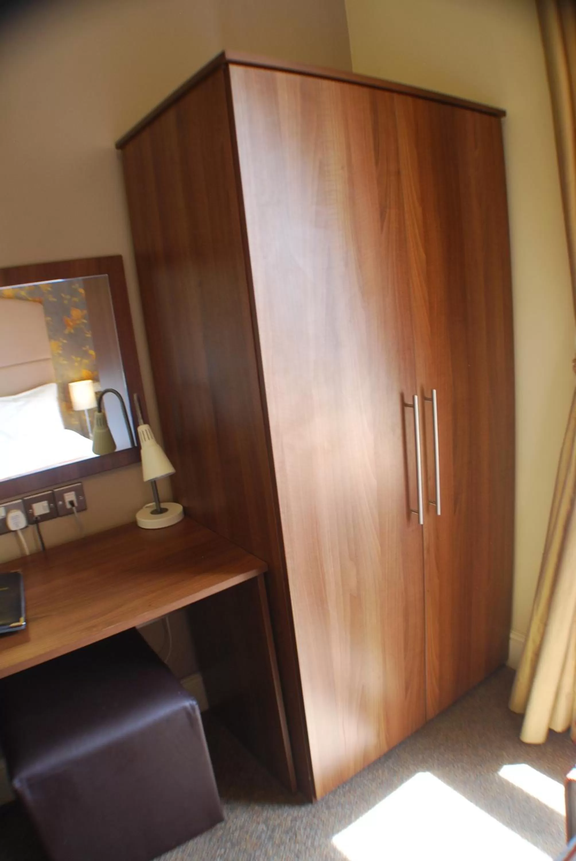 Photo of the whole room in The Salisbury Hotel