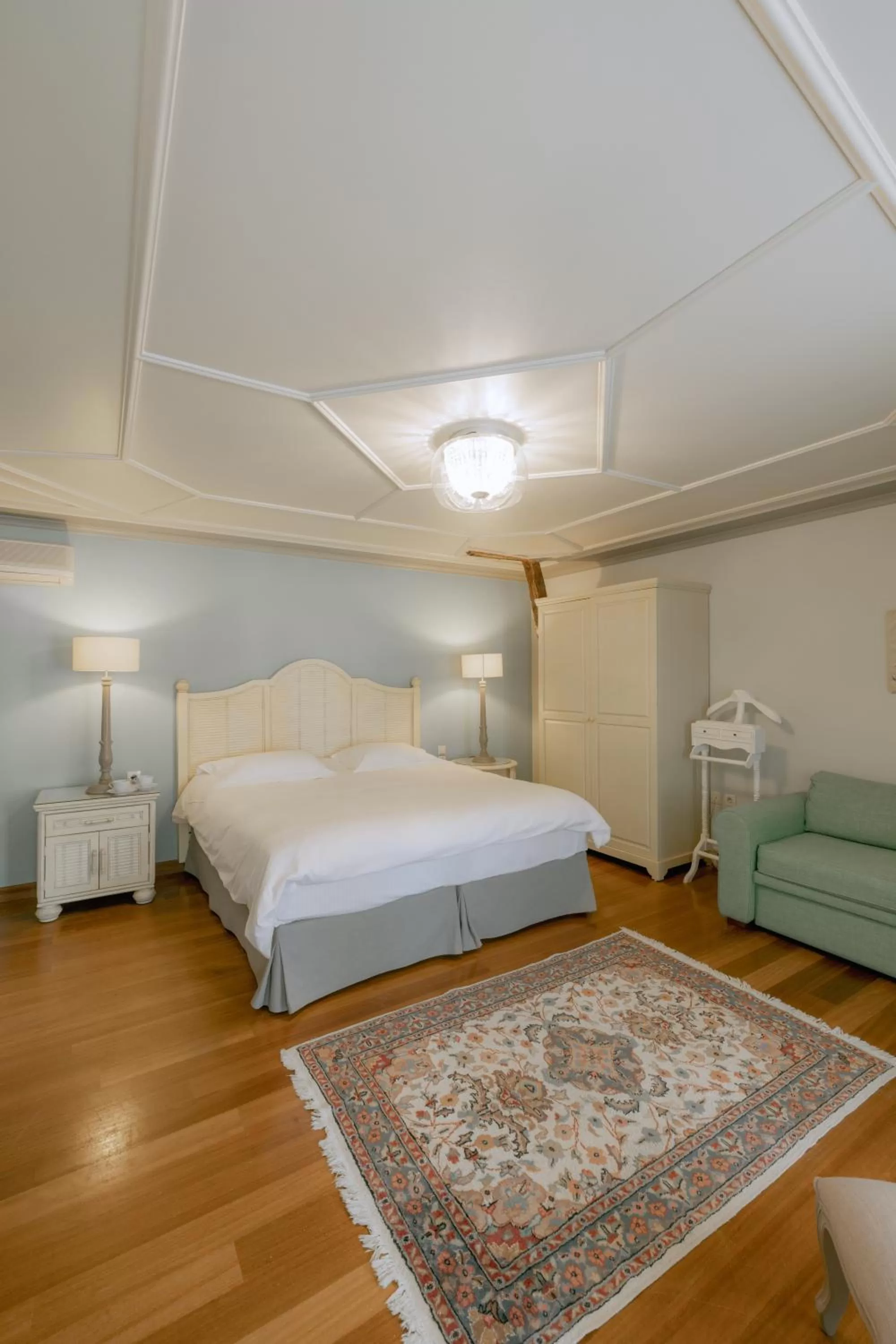 Bed in Kastello Hotel