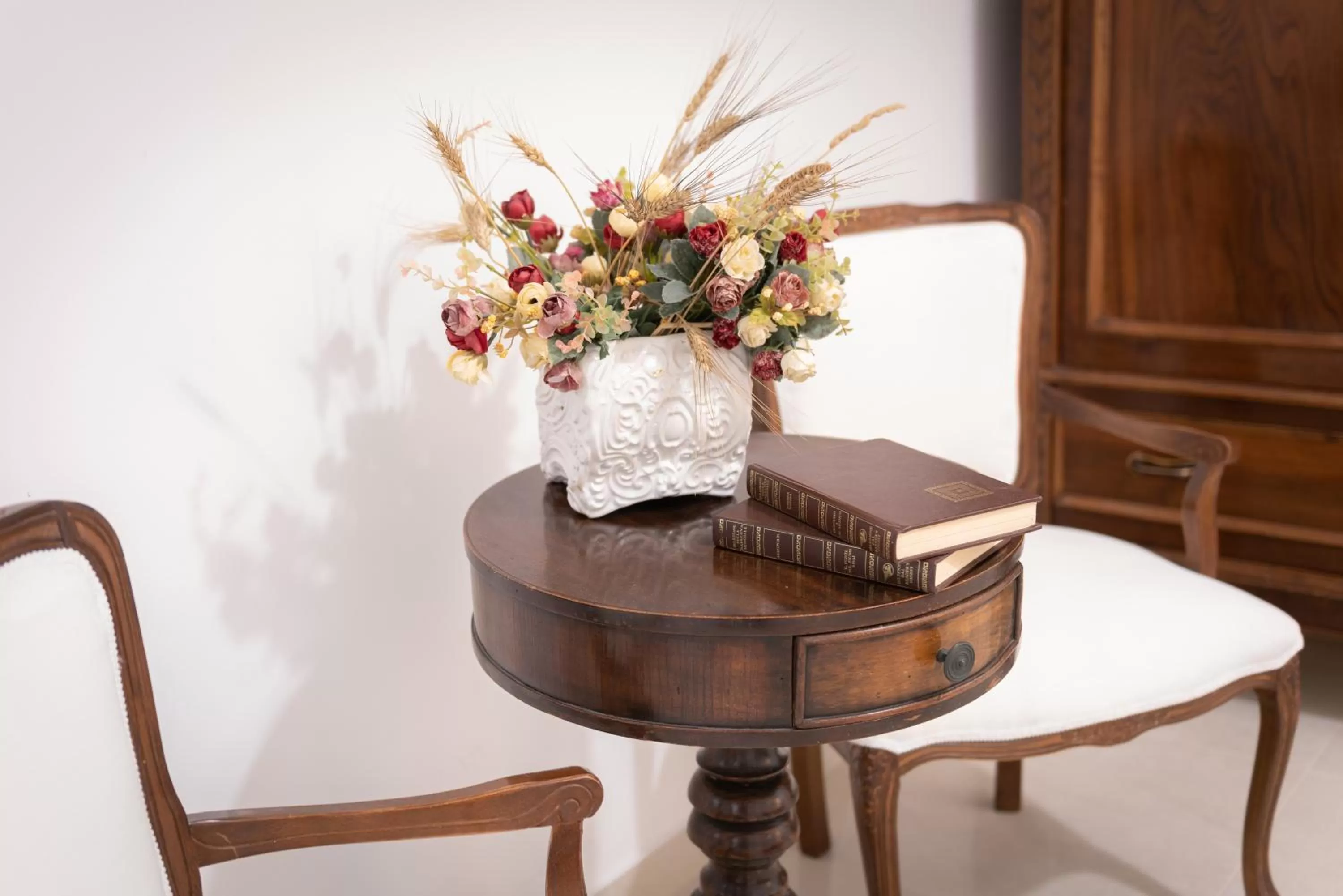 Decorative detail in B&B Toma Street