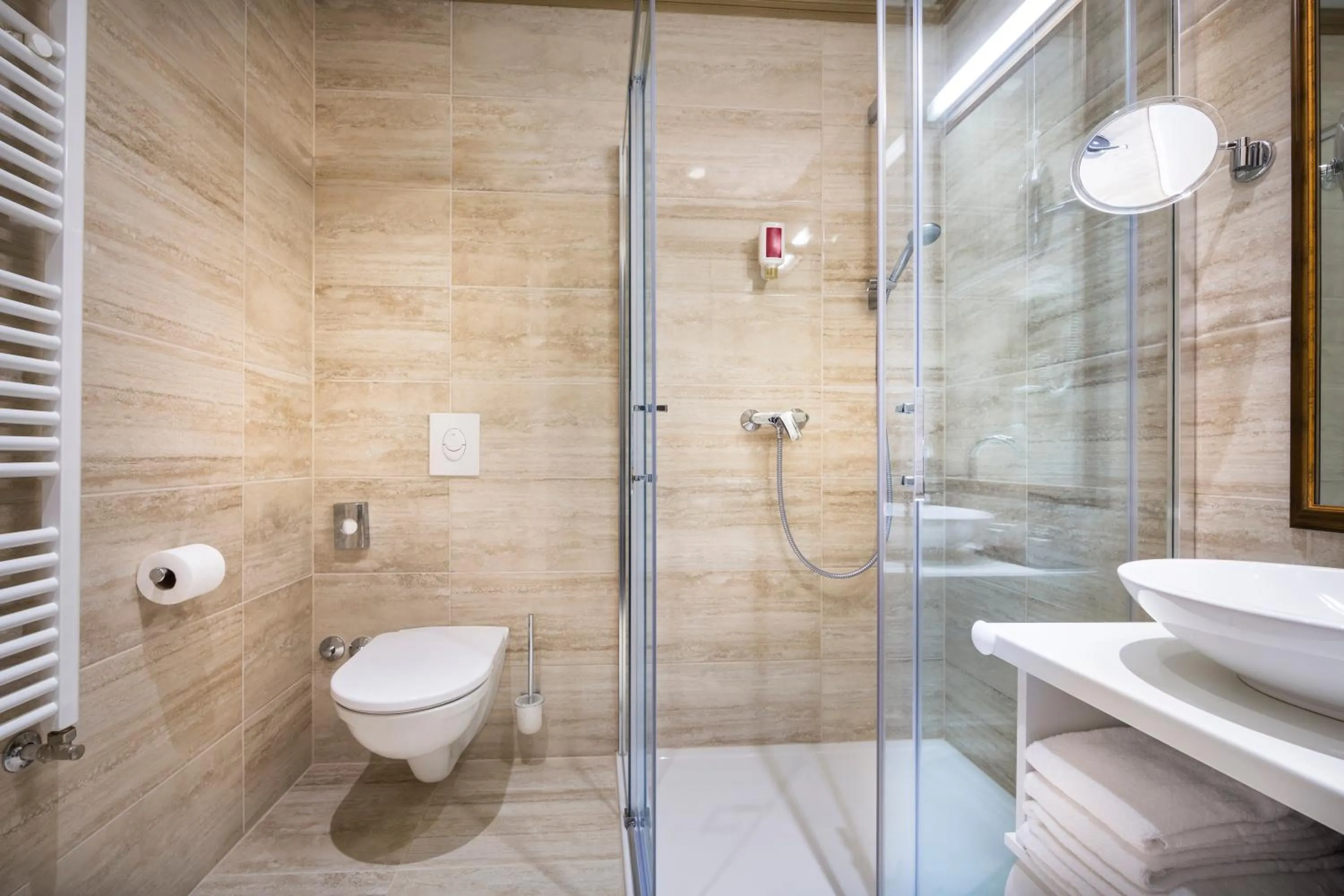 Bathroom in Hotel Bellevue - by Liburnia Hotels & Villas