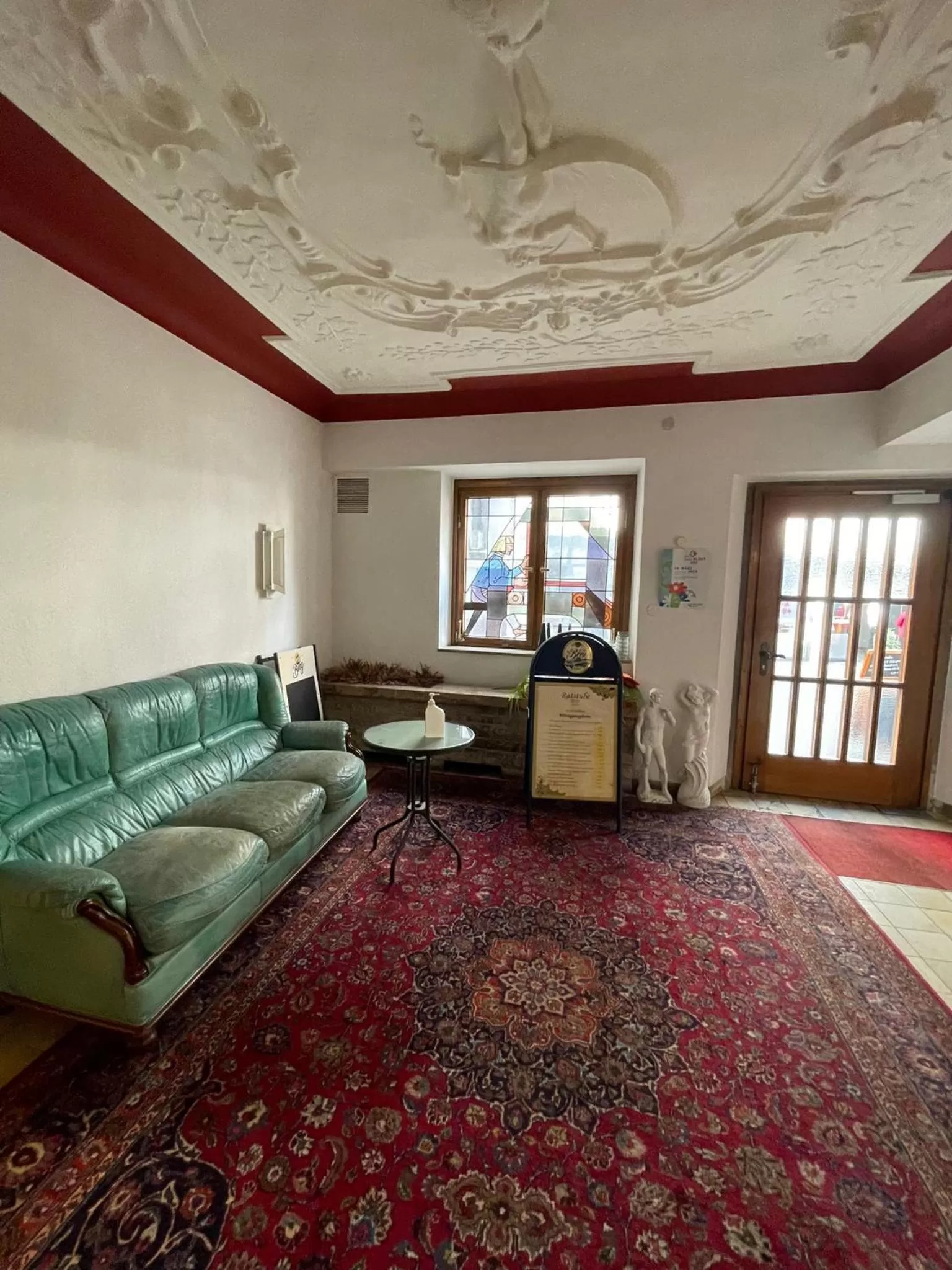 Facade/entrance, Seating Area in Hotel Garni Ratstube