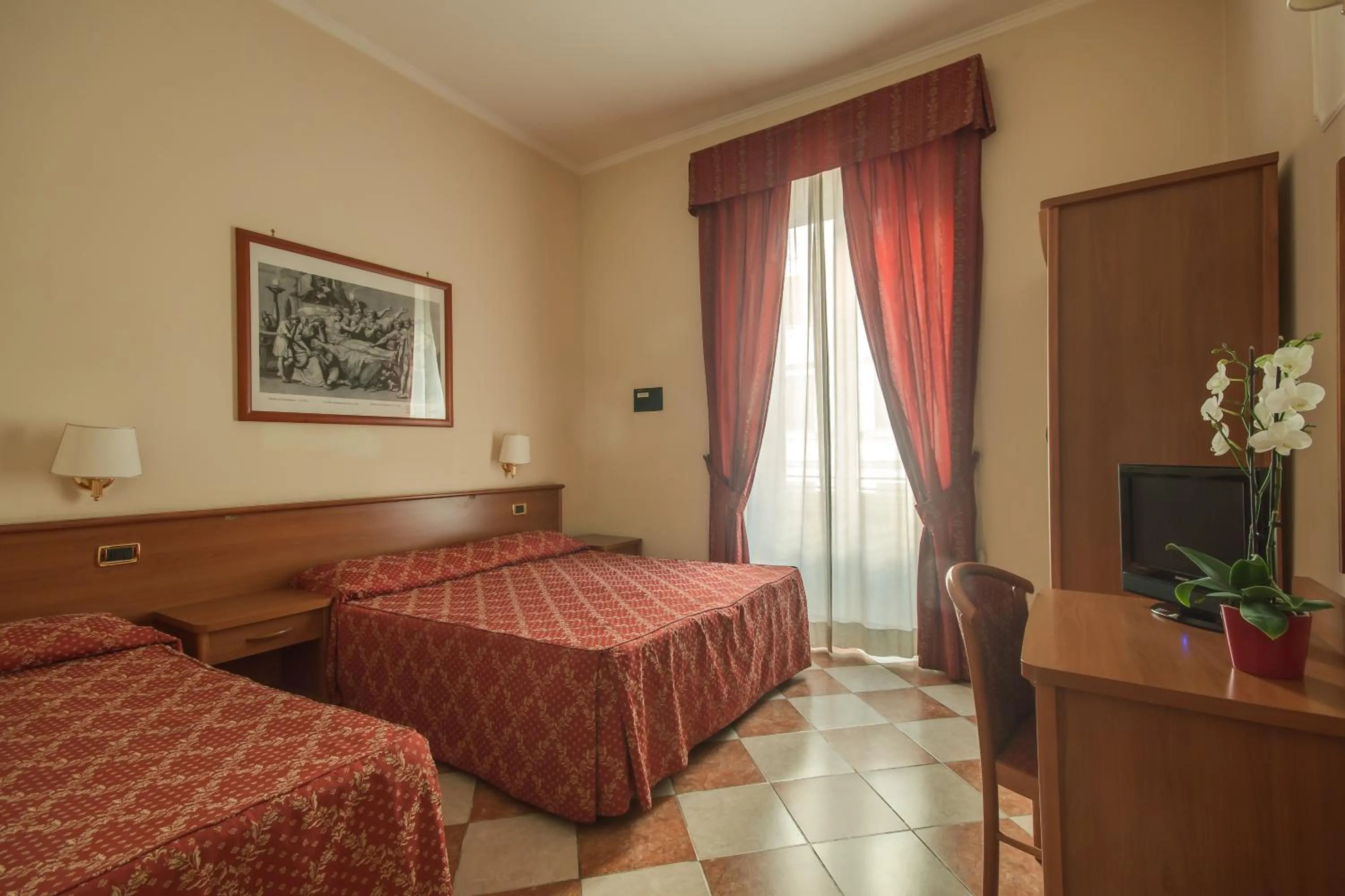 Photo of the whole room, Bed in Hotel RomAntica