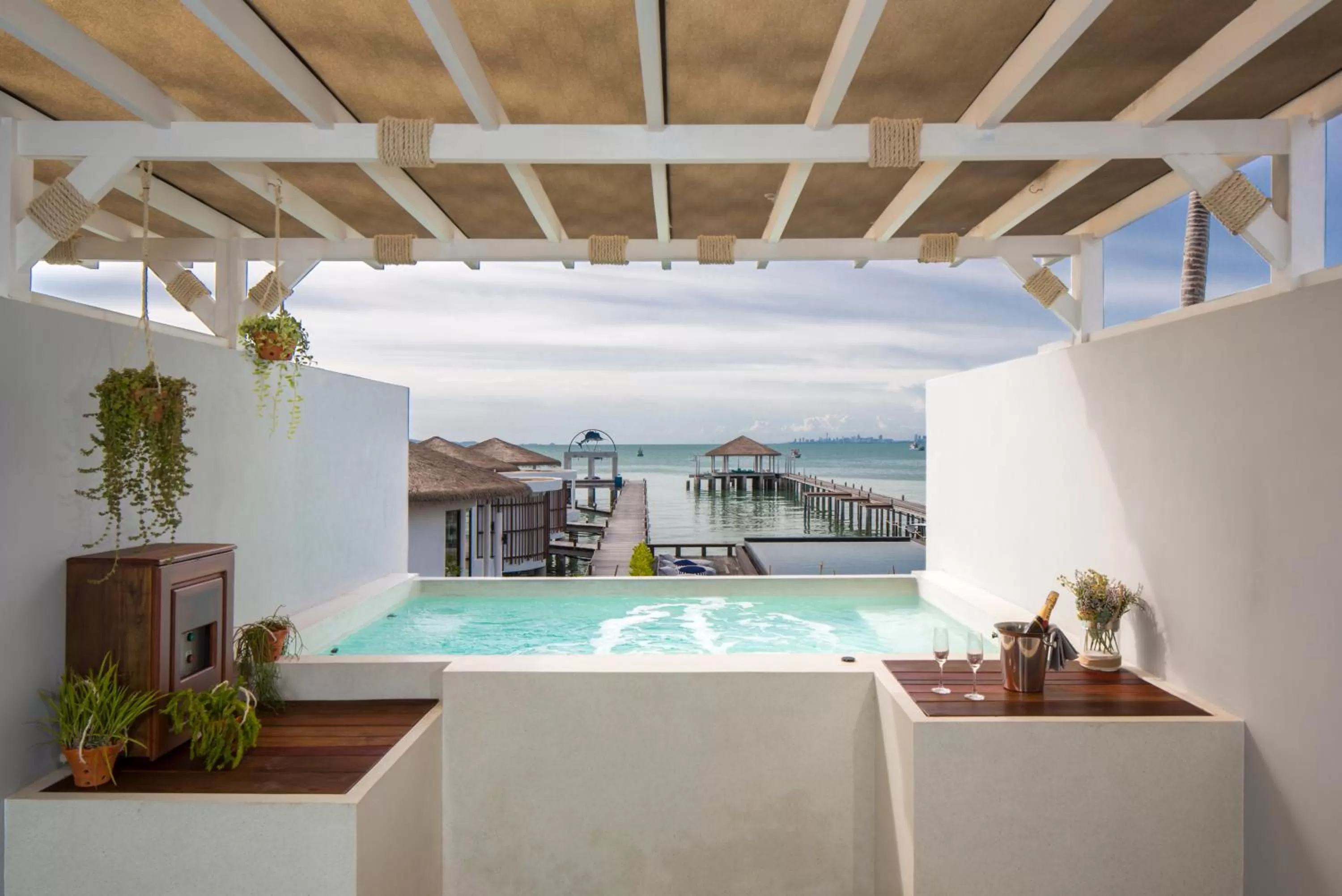 Balcony/Terrace in Kept Bangsaray Hotel Pattaya