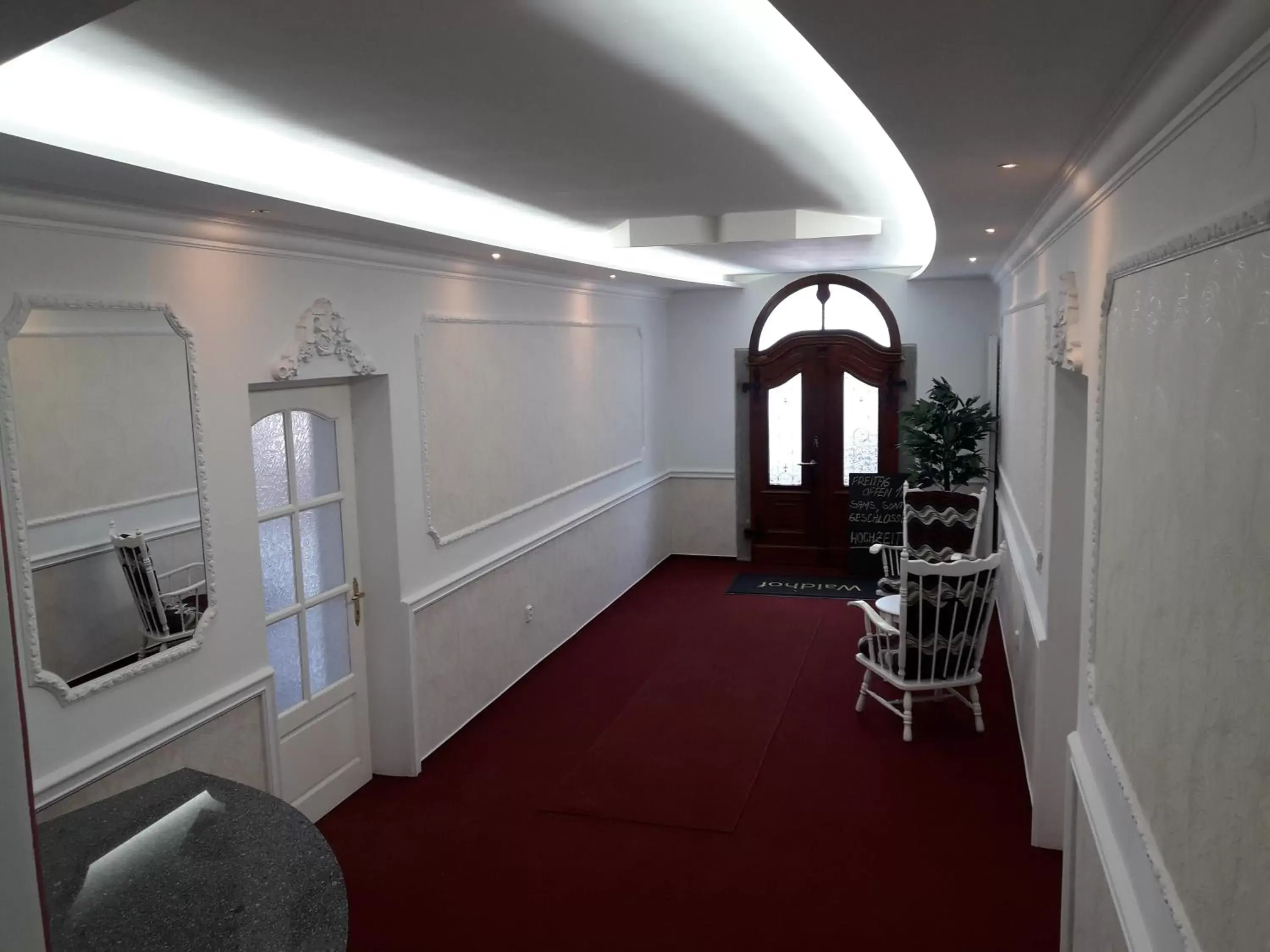 Deluxe Double Room with Bath in Waldhof Deluxe Double Room with Bath in Waldhof