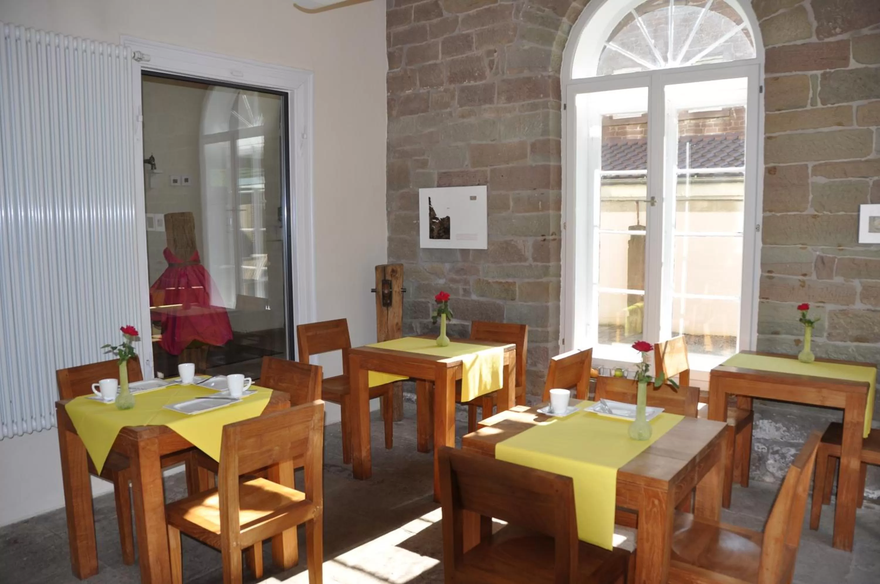 Restaurant/Places to Eat in Gästehaus stuttgART36