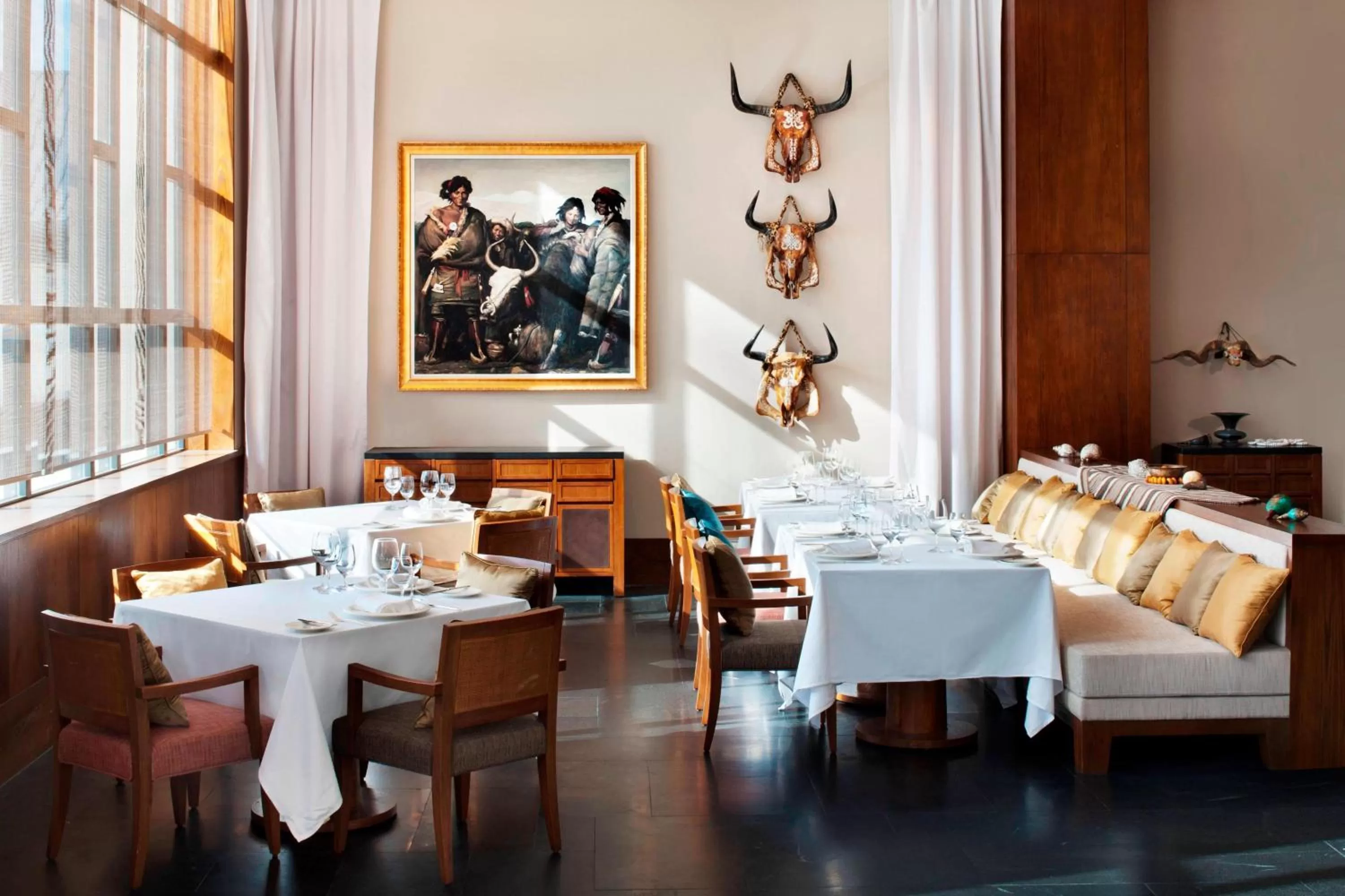 Restaurant/places to eat in The St. Regis Lhasa Resort