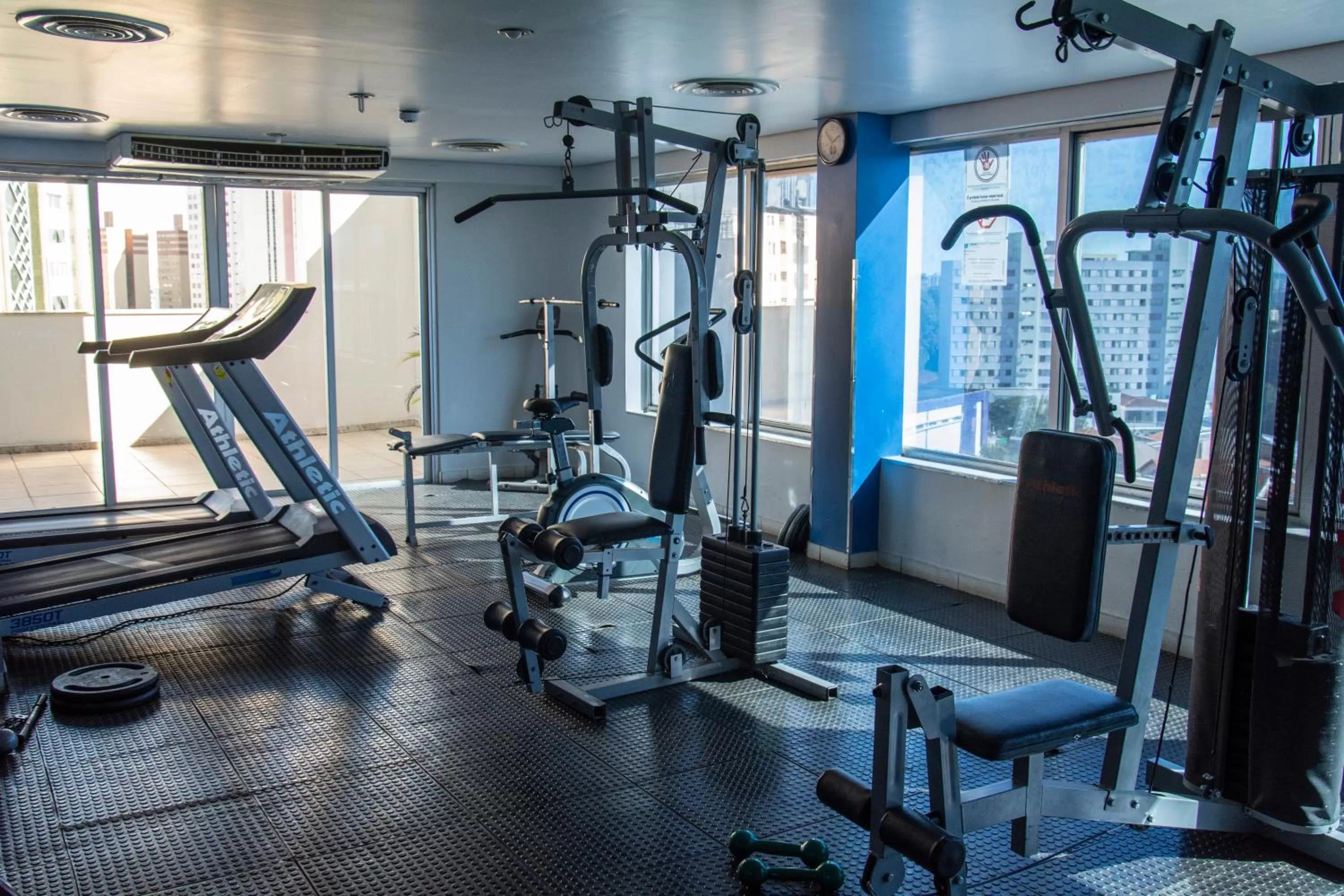 Fitness centre/facilities in Hotel Dan Inn São José dos Campos