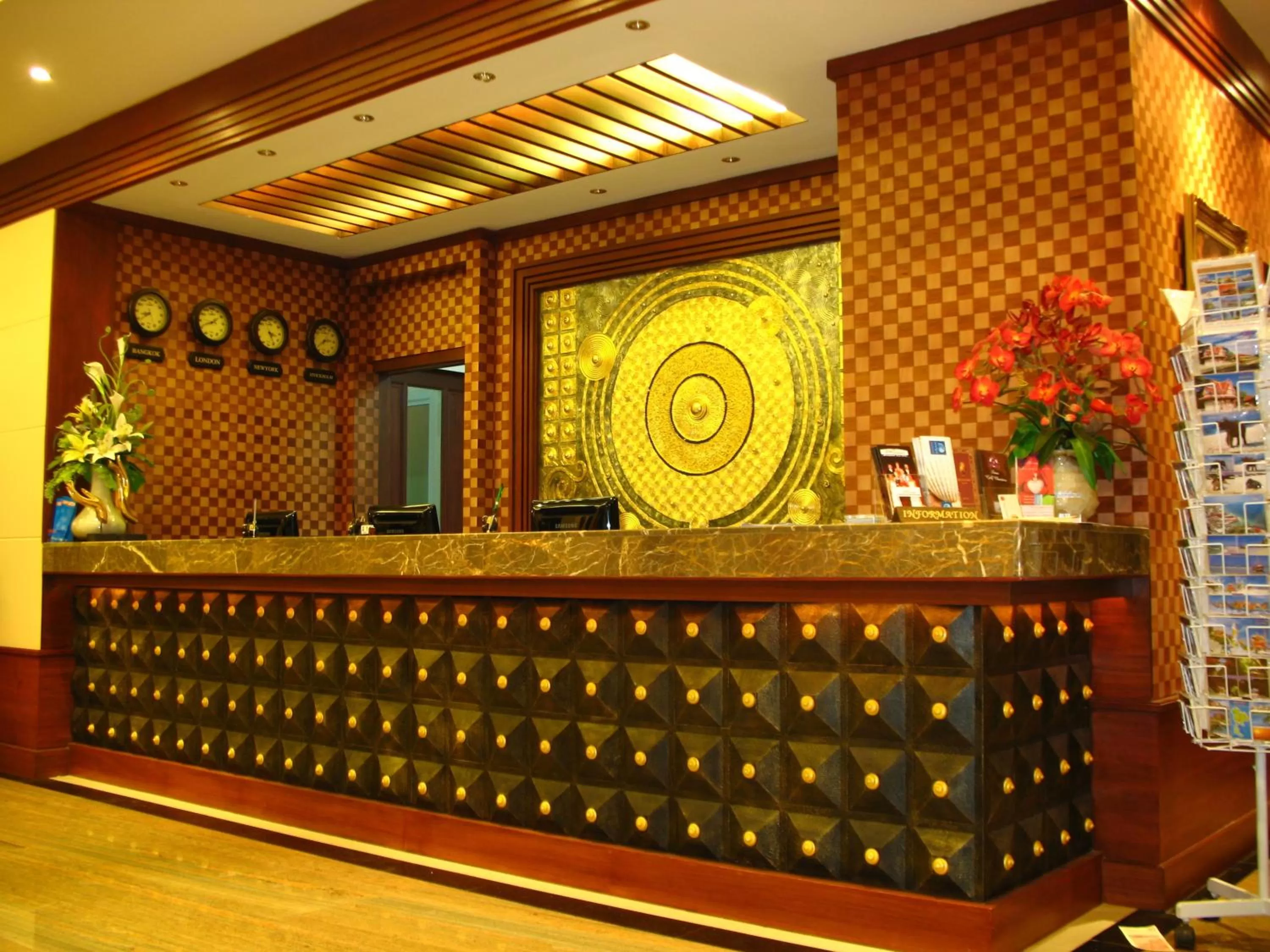 Lobby or reception in Wannara Hotel Hua Hin