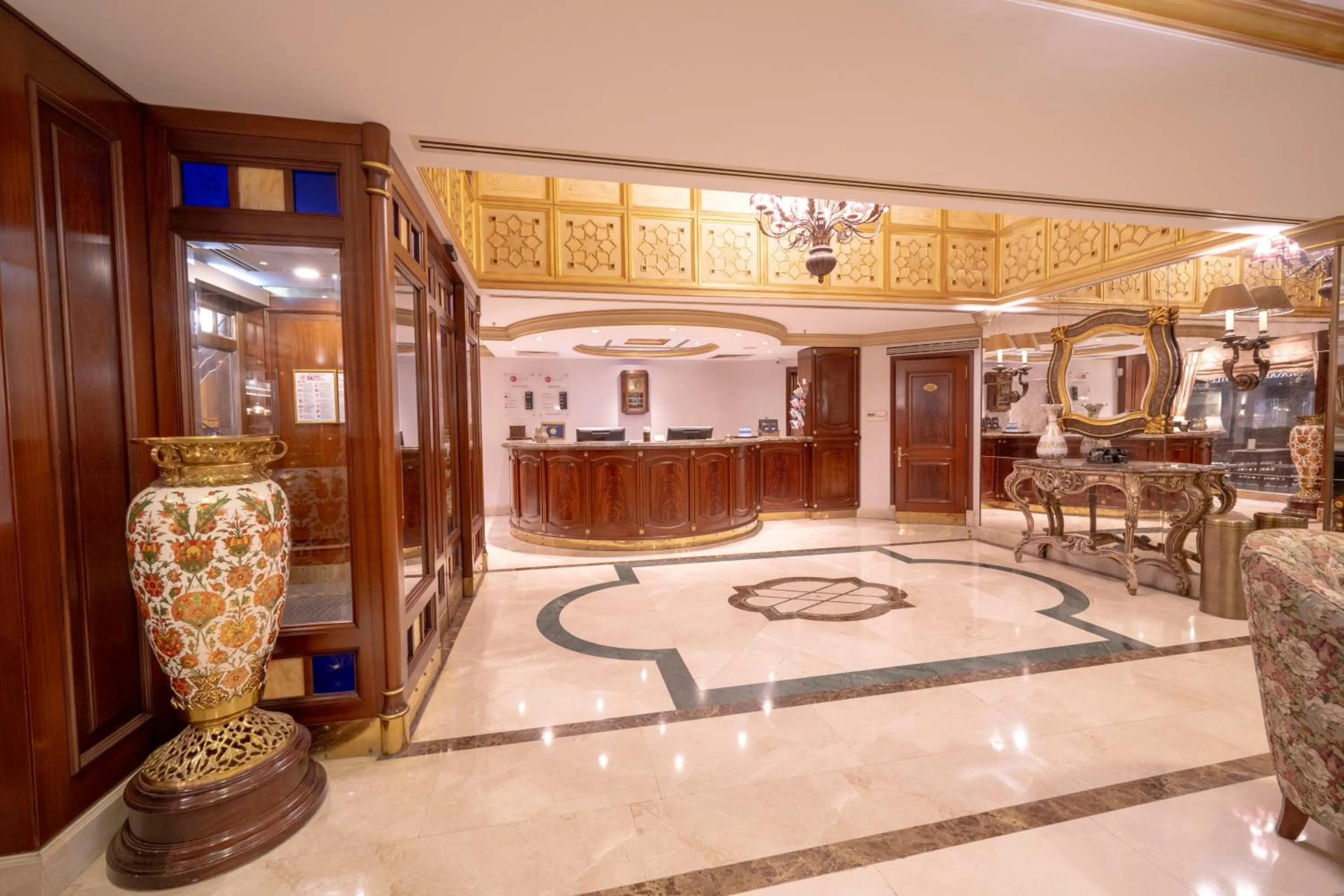 Lobby or reception in The Central Palace Taksim