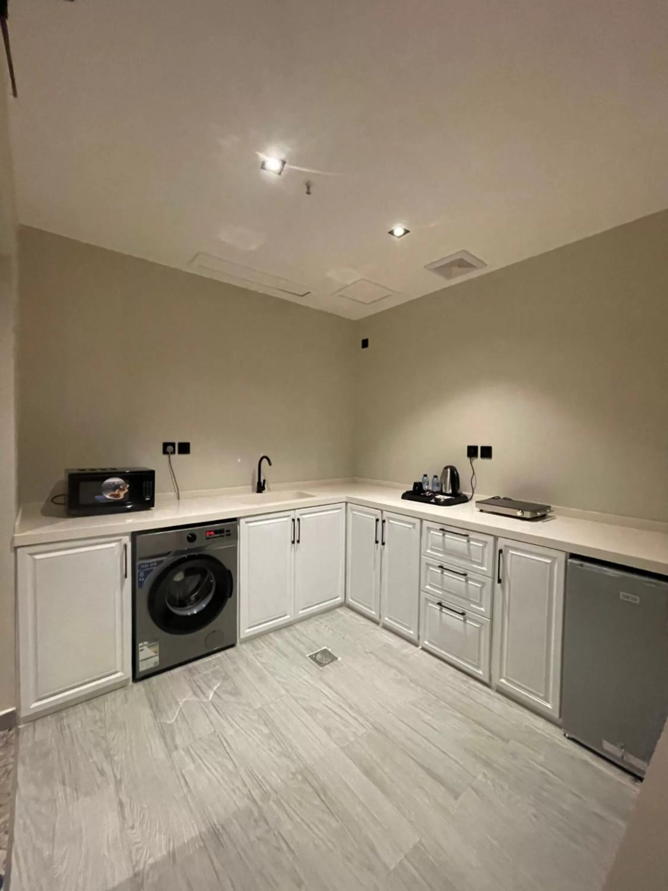 فندق جولدن نيو قريش - Golden New Quraish Jeddah-شركة الذهبية العصرية الفندقية