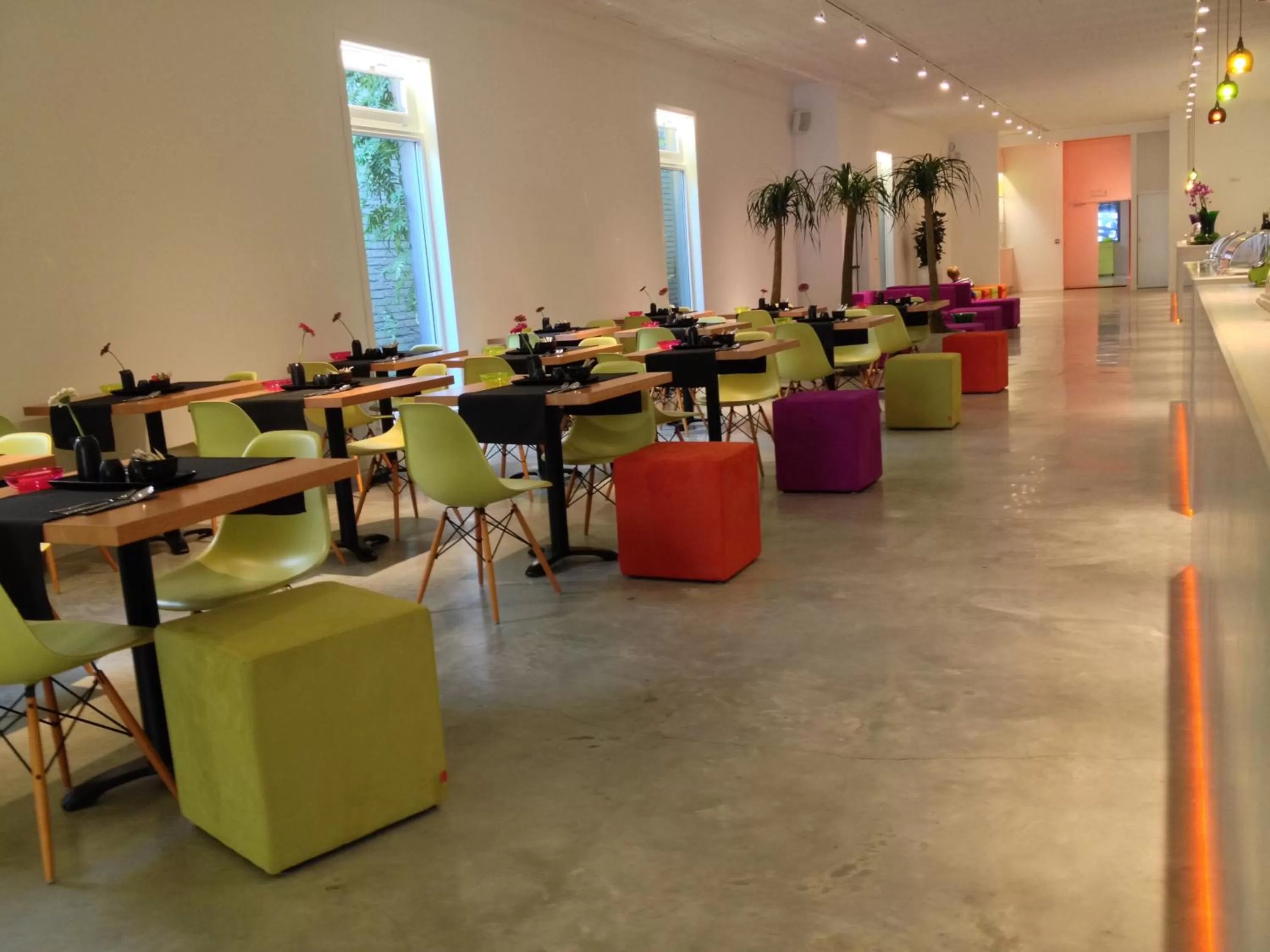 Restaurant/places to eat in Hotel Corbie Geel