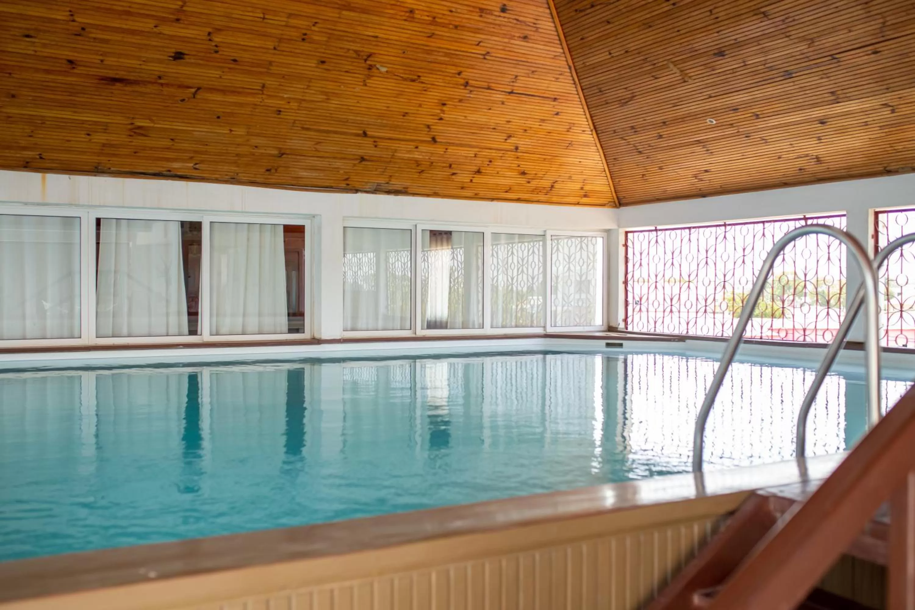 Swimming pool in Amazone Hotel Tulear