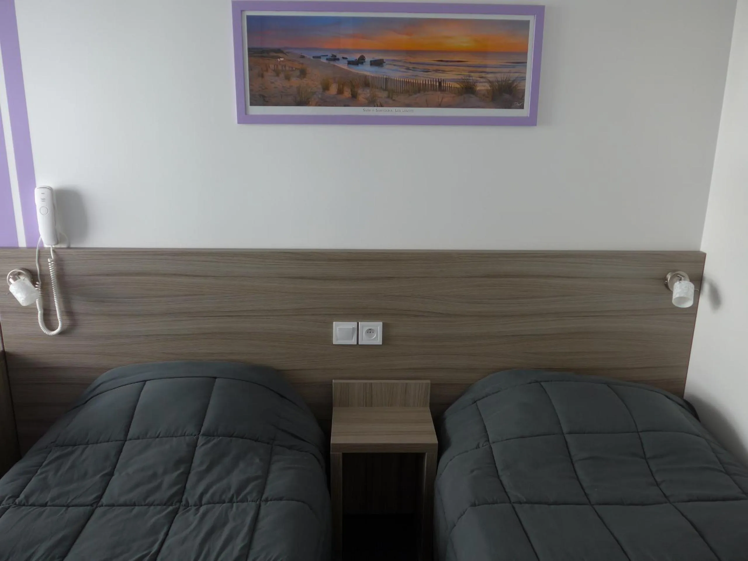 Photo of the whole room, Bed in Hôtel Le Relais Dax