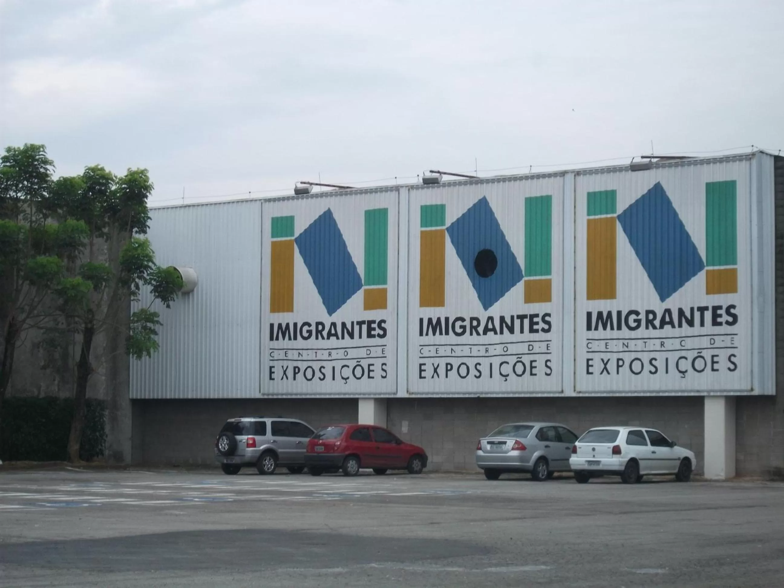 Activities, Property Building in Aero Plaza Hotel