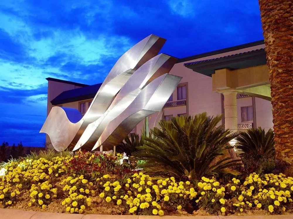 Hotel Victoria Express