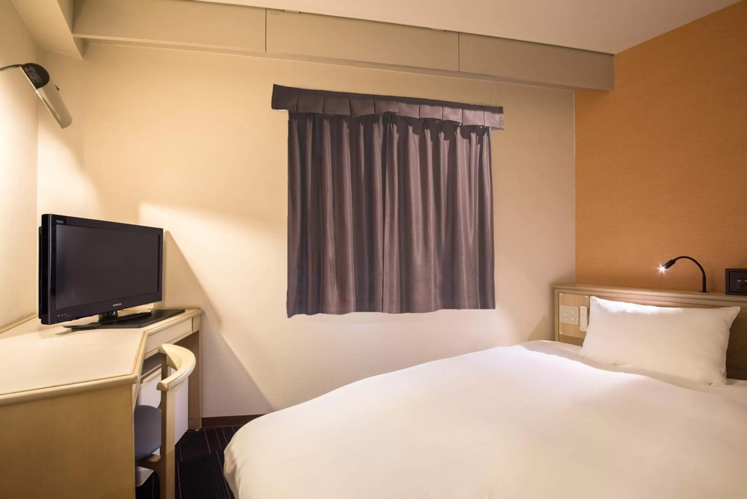 Bed in the b suidobashi