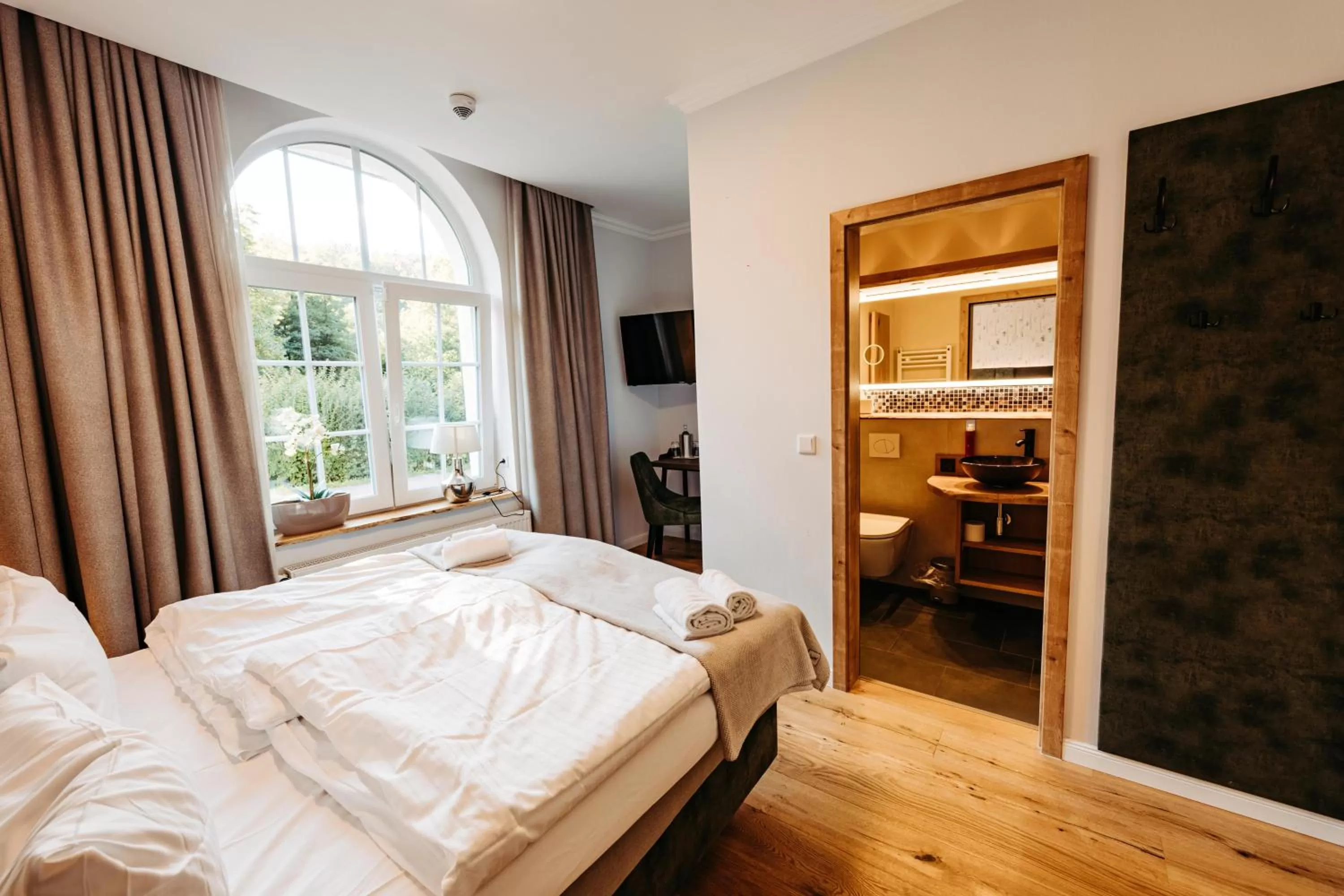 Bed in Schlosshotel Brilon-Wald