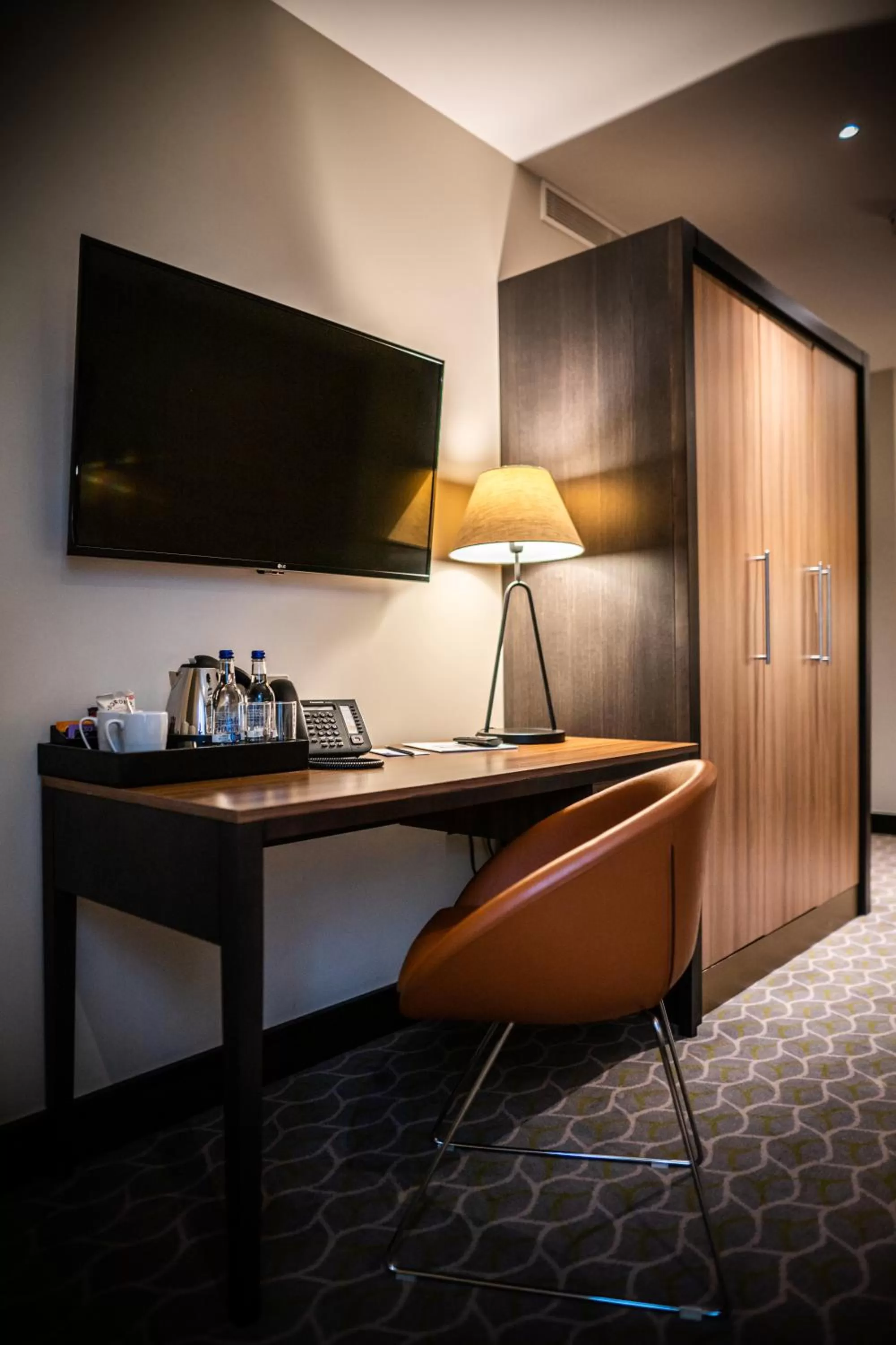 TV and multimedia in The Warwickshire Hotel and Country Club