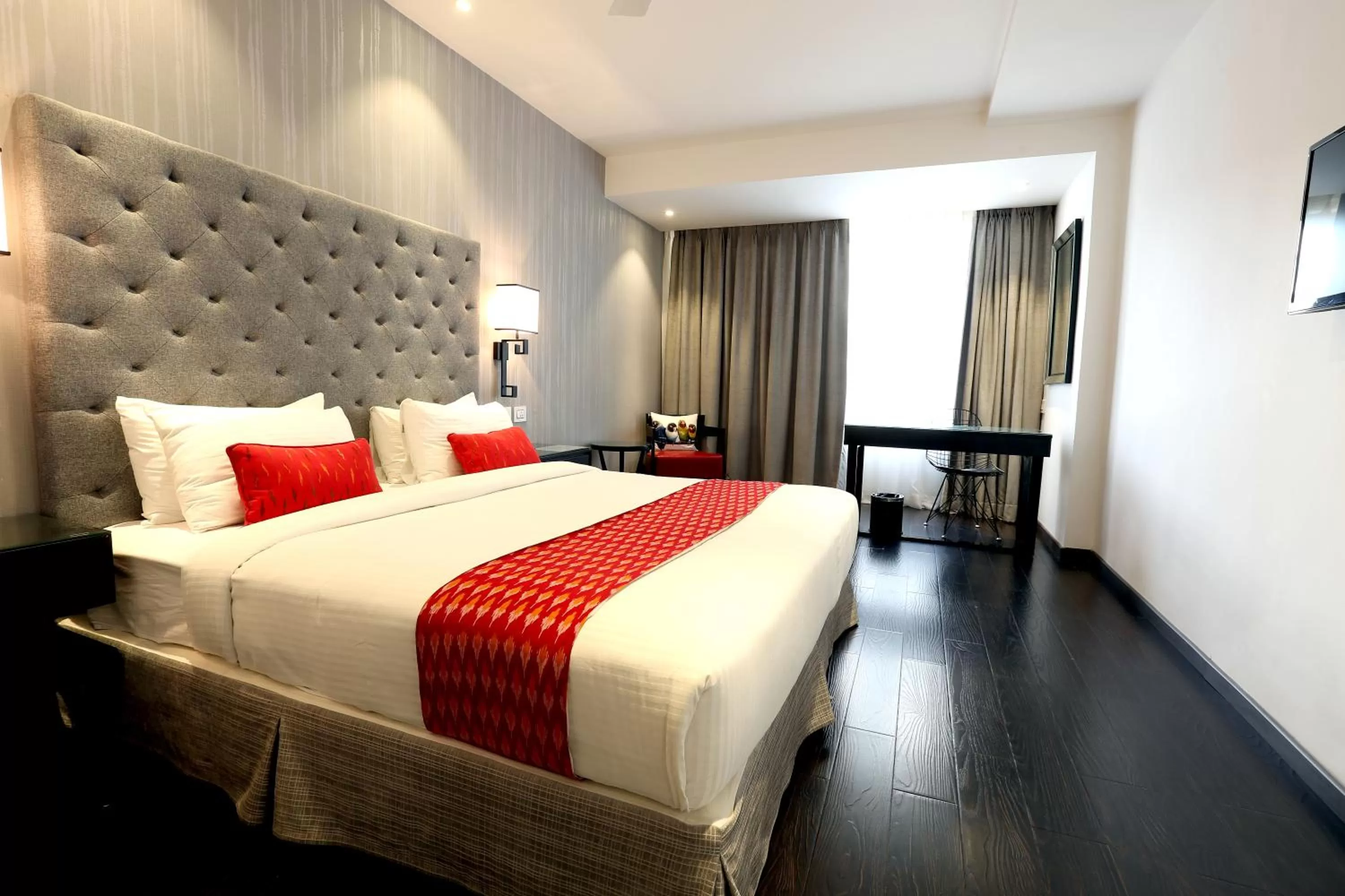 Bedroom, Bed in Hotel Deccan Serai, HITEC CITY, HYDERABAD