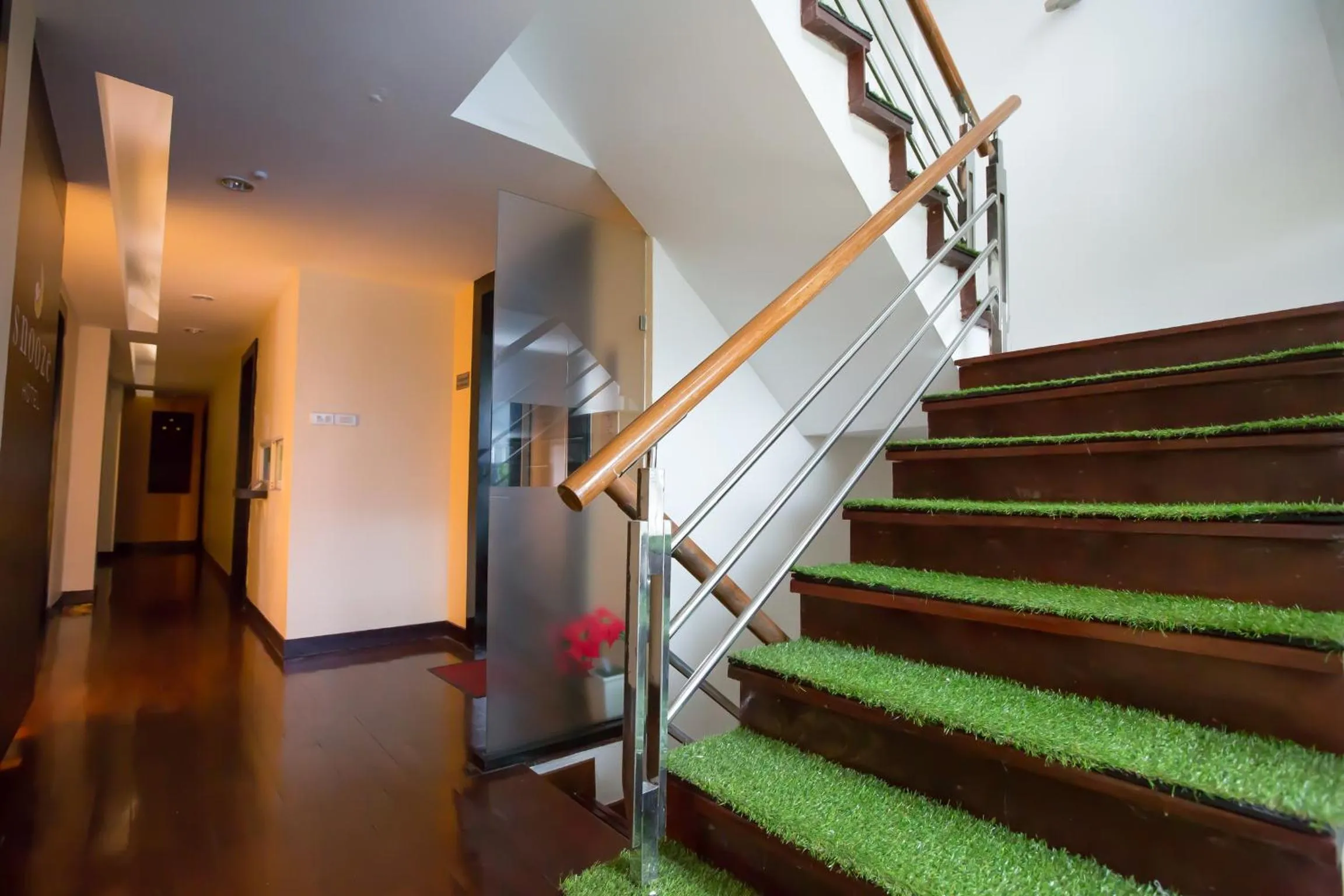 Snooze Hotel Thonglor Bangkok