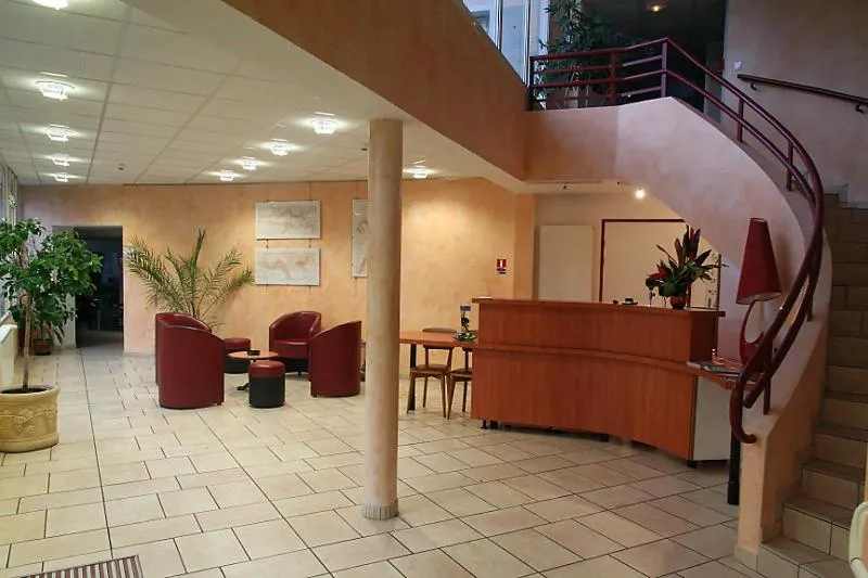 Lobby or reception in Hotel Au Bon Sejour