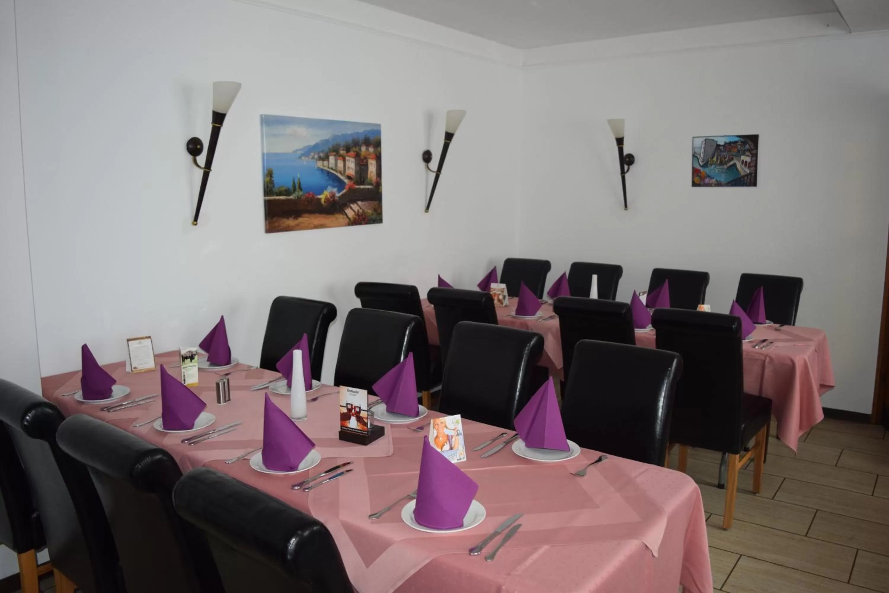 Restaurant/places to eat in Berleburger Hof