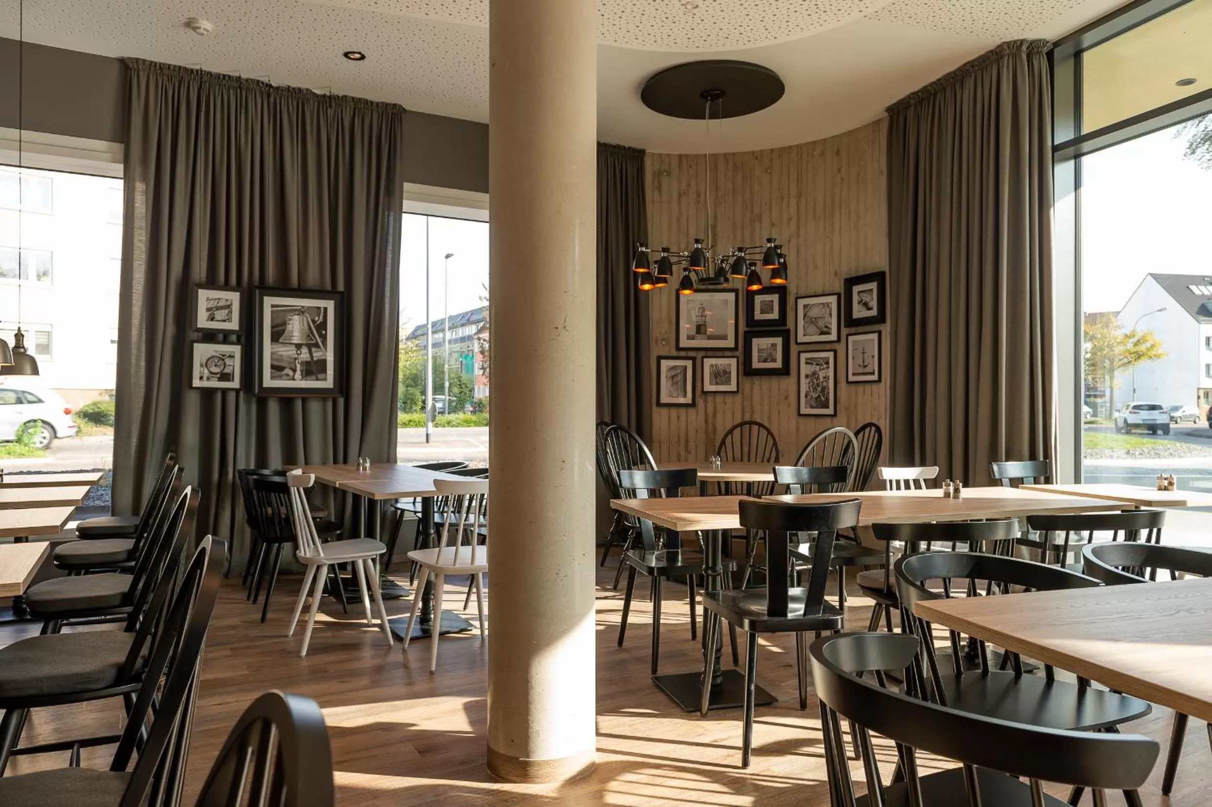 Restaurant/places to eat in HARBR Hotel Konstanz, a member of Radisson Individuals
