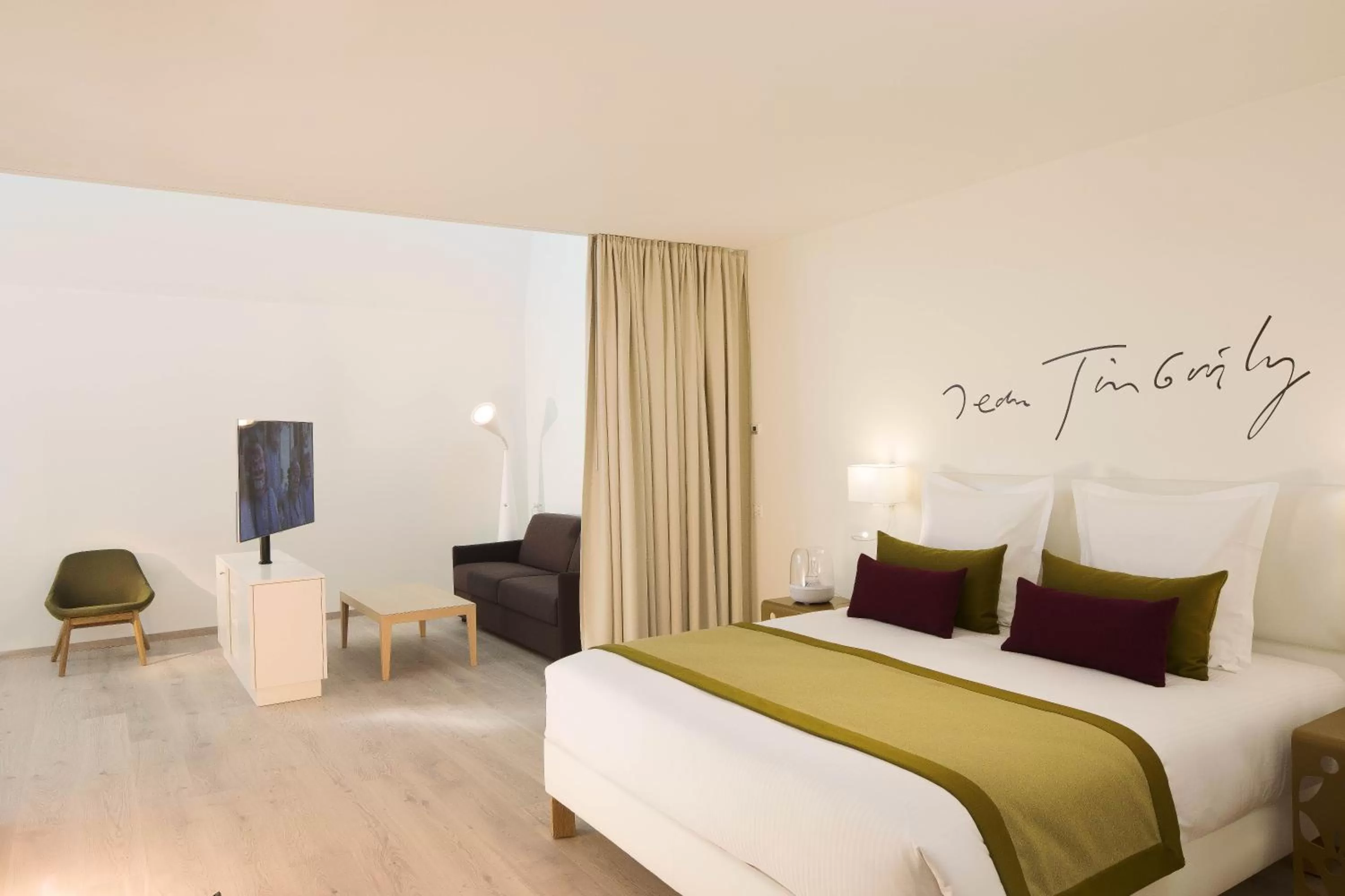 Bedroom, Bed in The Passage - Urban Retreat