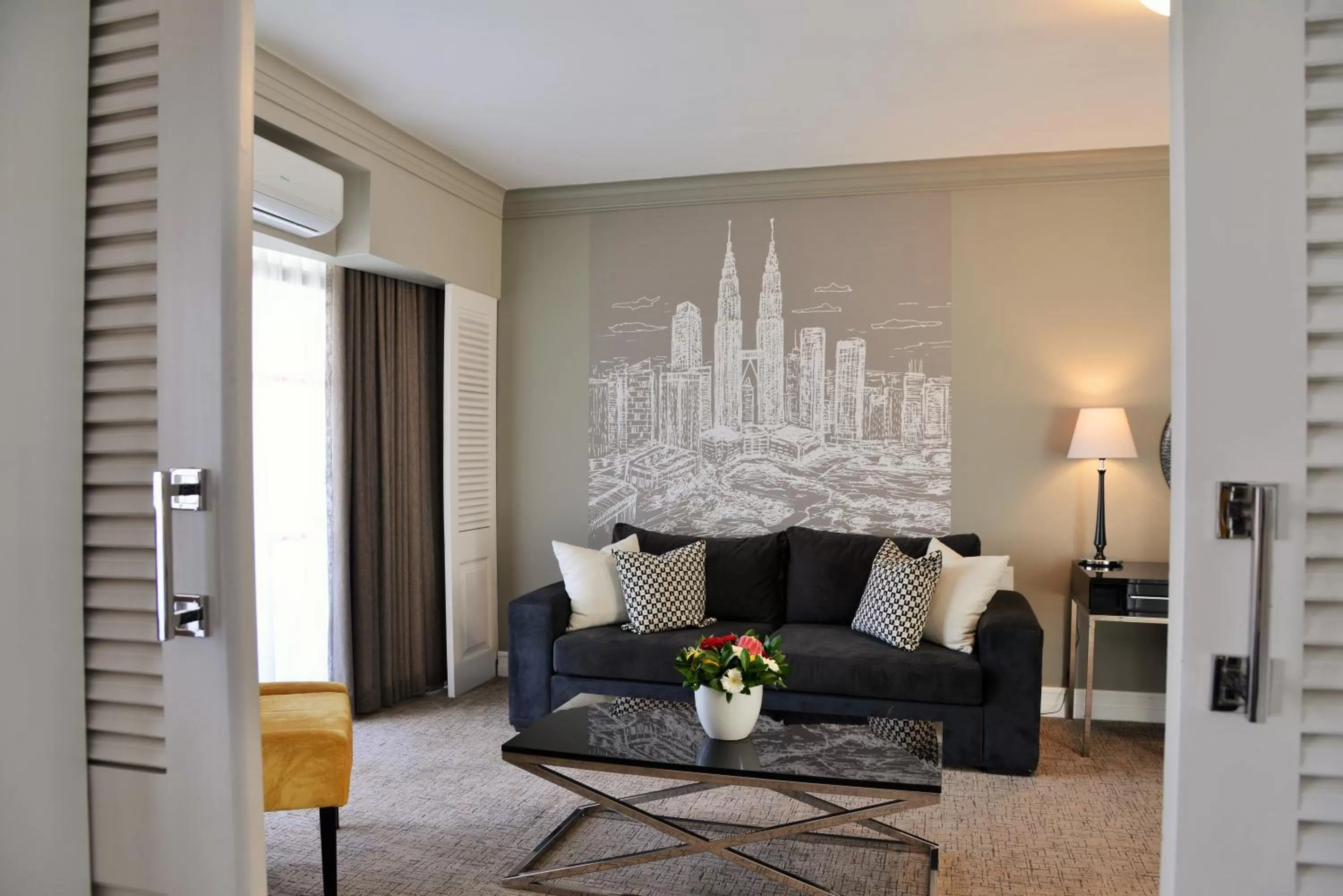 Living room in The Capetonian - Halal