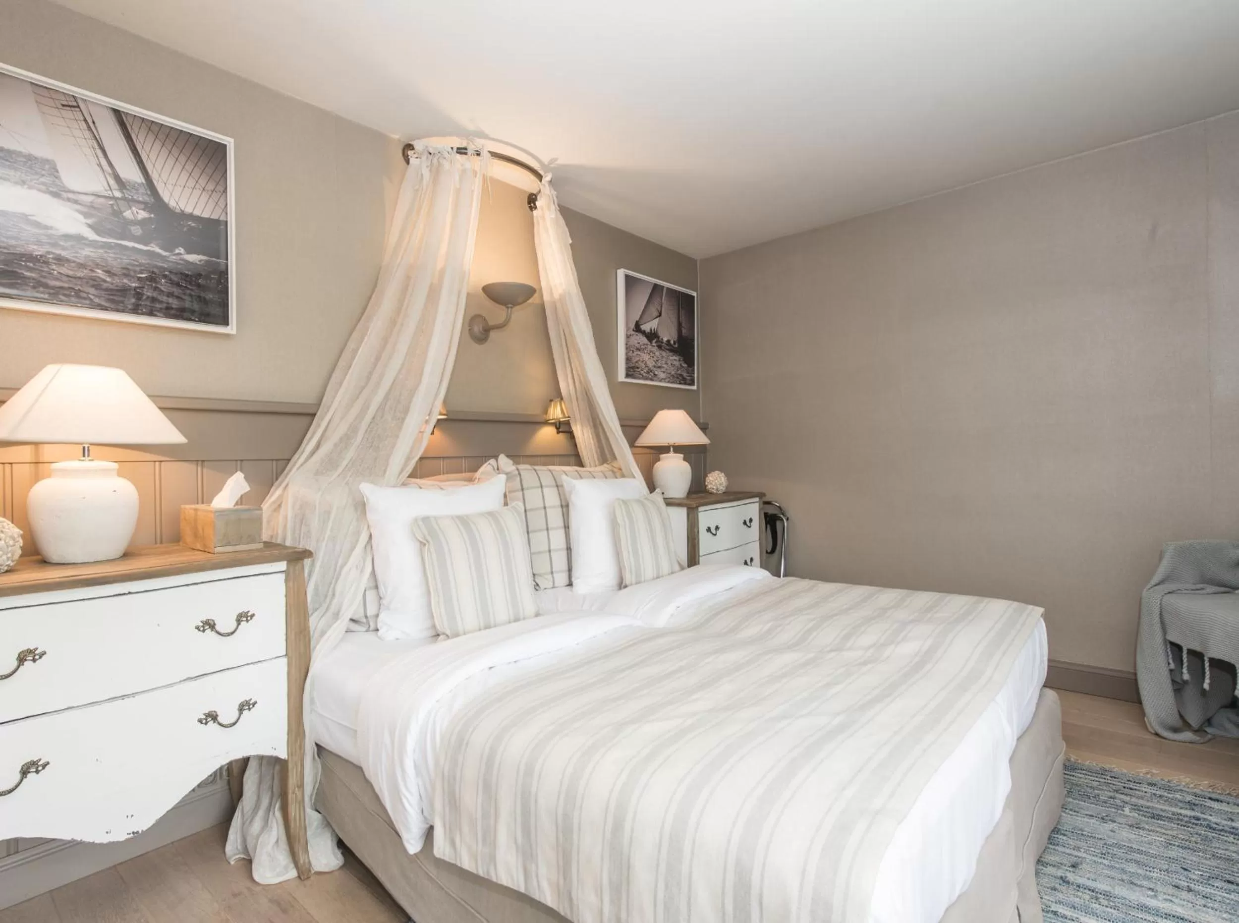 Bed in Lebeau 19 Hotel