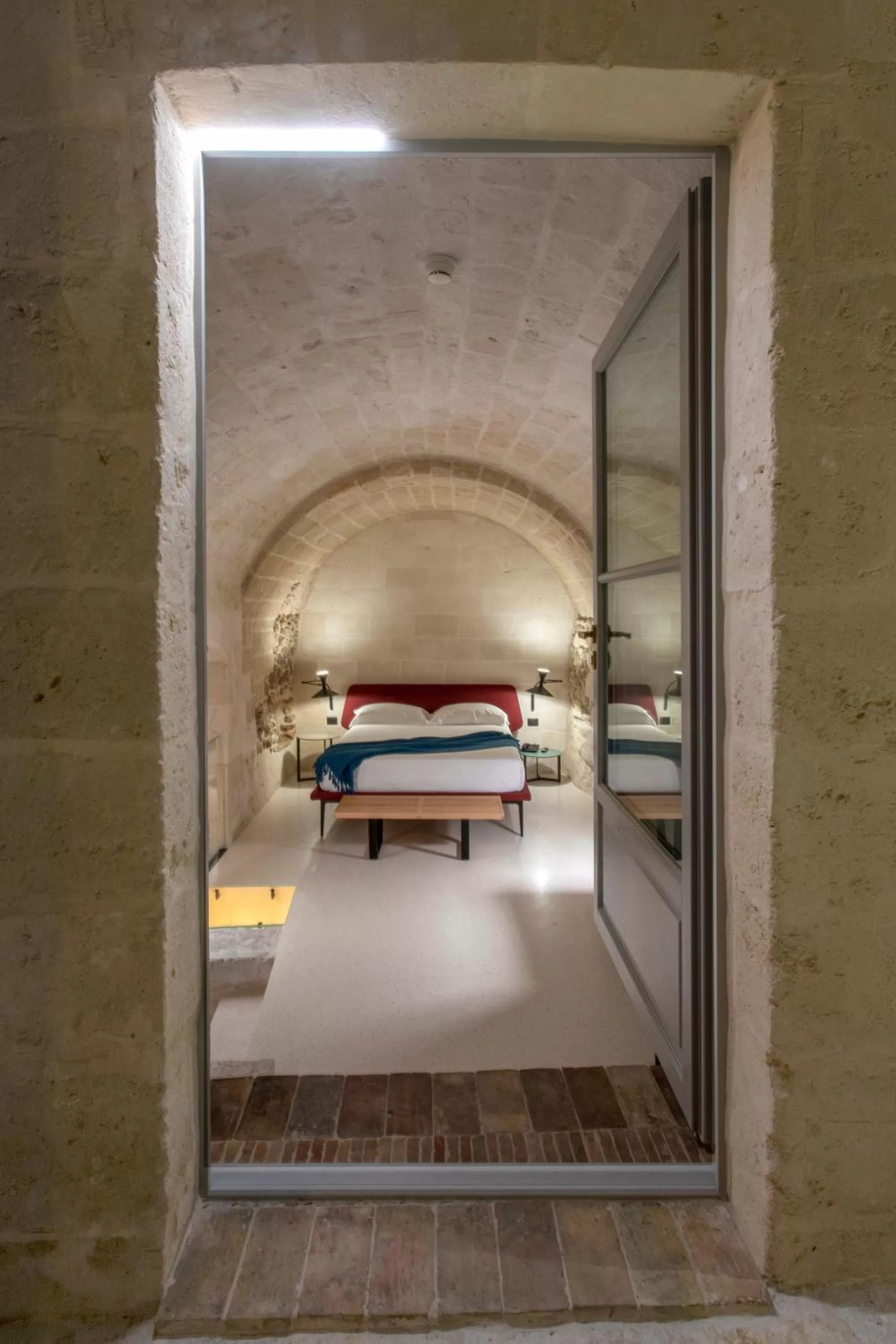 Facade/entrance, Bed in PIANELLE RESORT