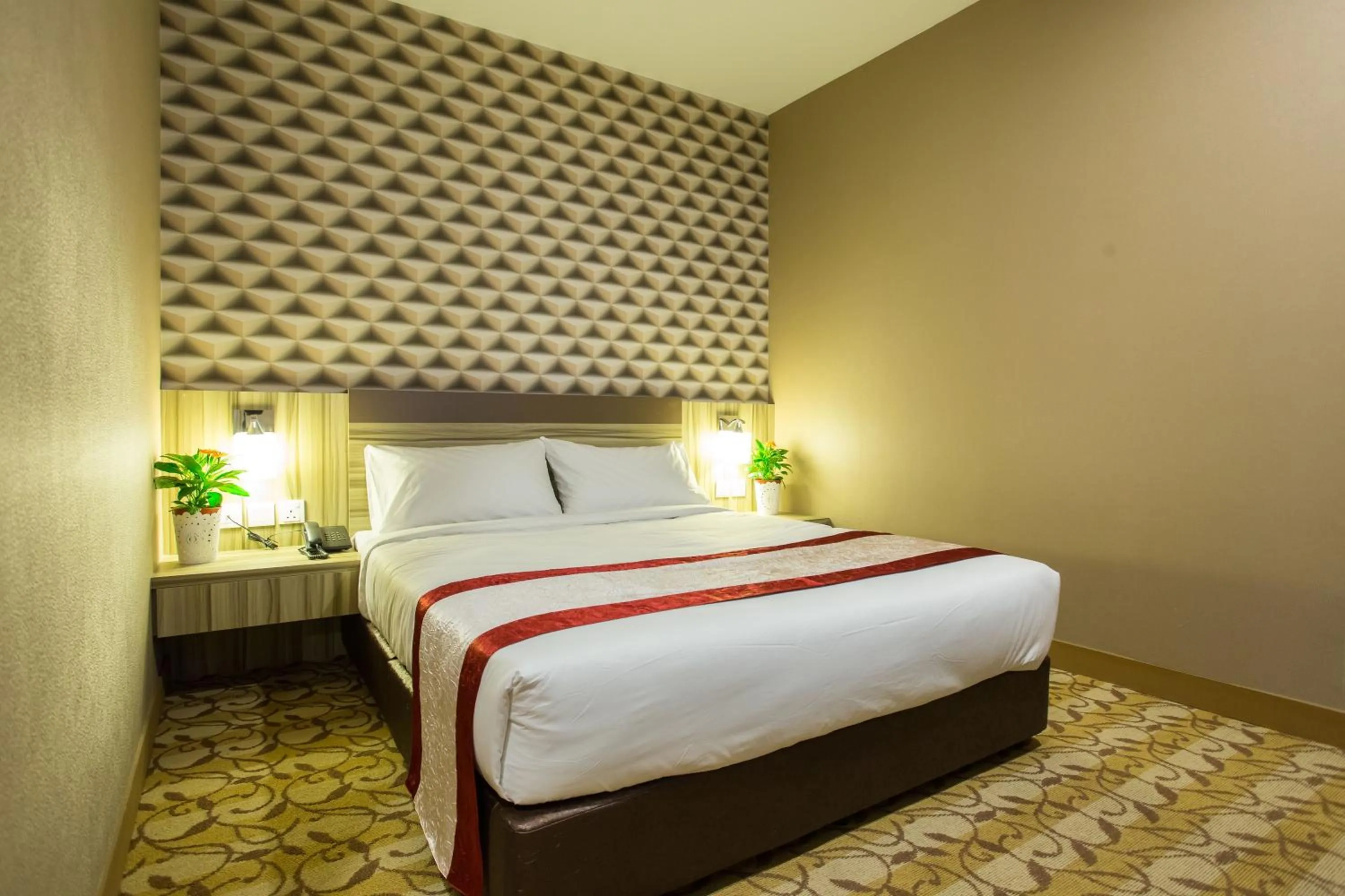 Bedroom, Bed in LS Hotel