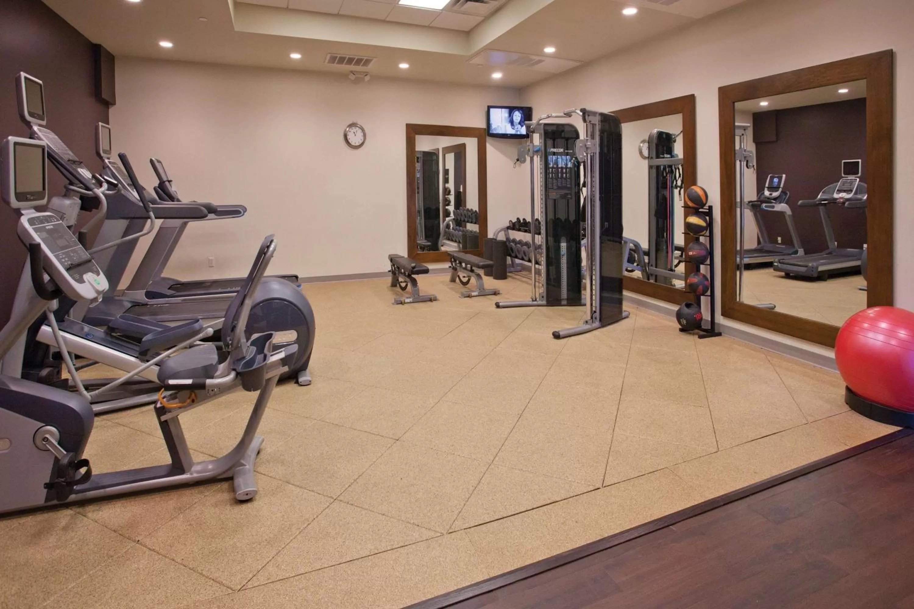 Fitness centre/facilities in DoubleTree by Hilton Rosemead