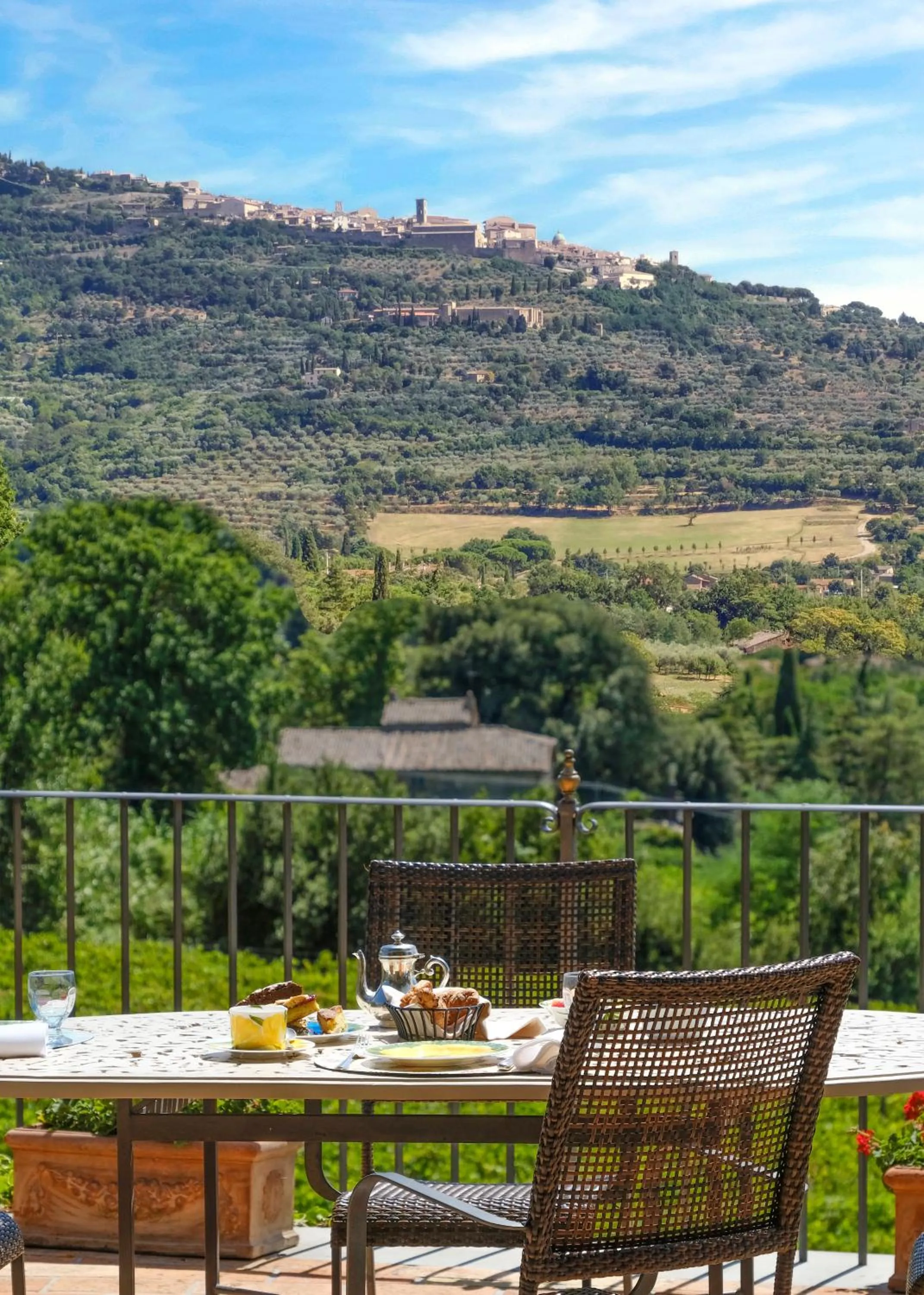 Breakfast in Il Falconiere Relais & Spa