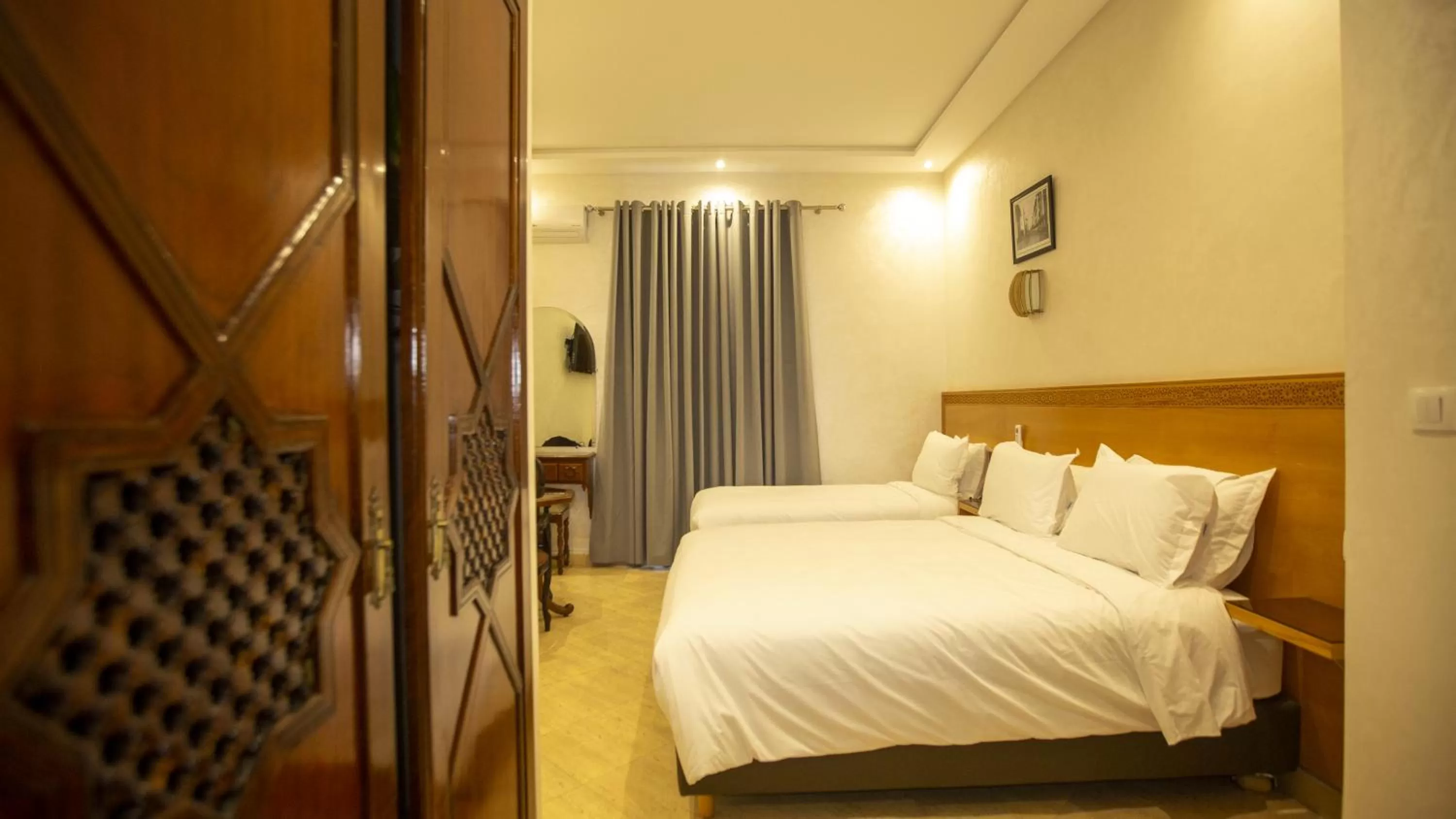 Bed in Hotel de paris