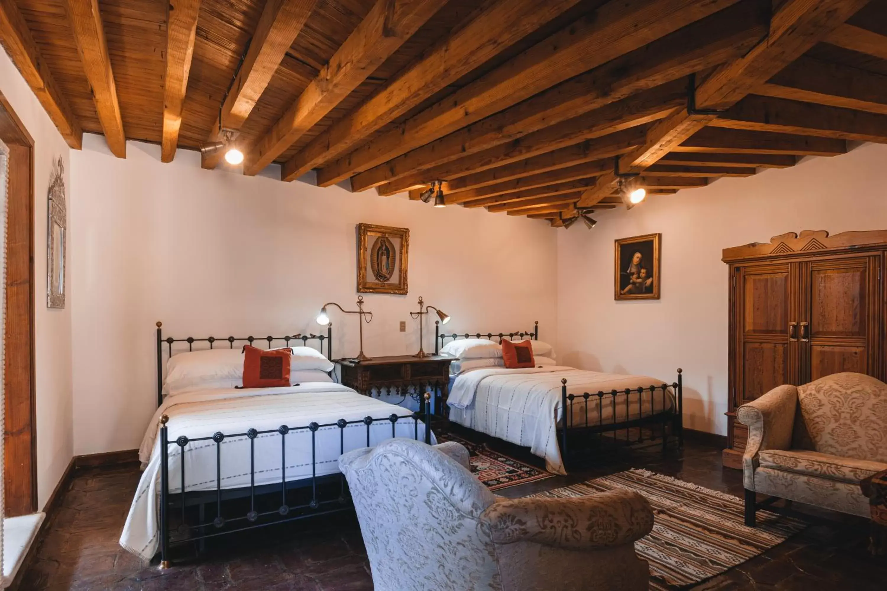 Deluxe Queen Room with Two Queen Beds in El Edén Hotel Boutique Deluxe Queen Room with Two Queen Beds in El Edén Hotel Boutique