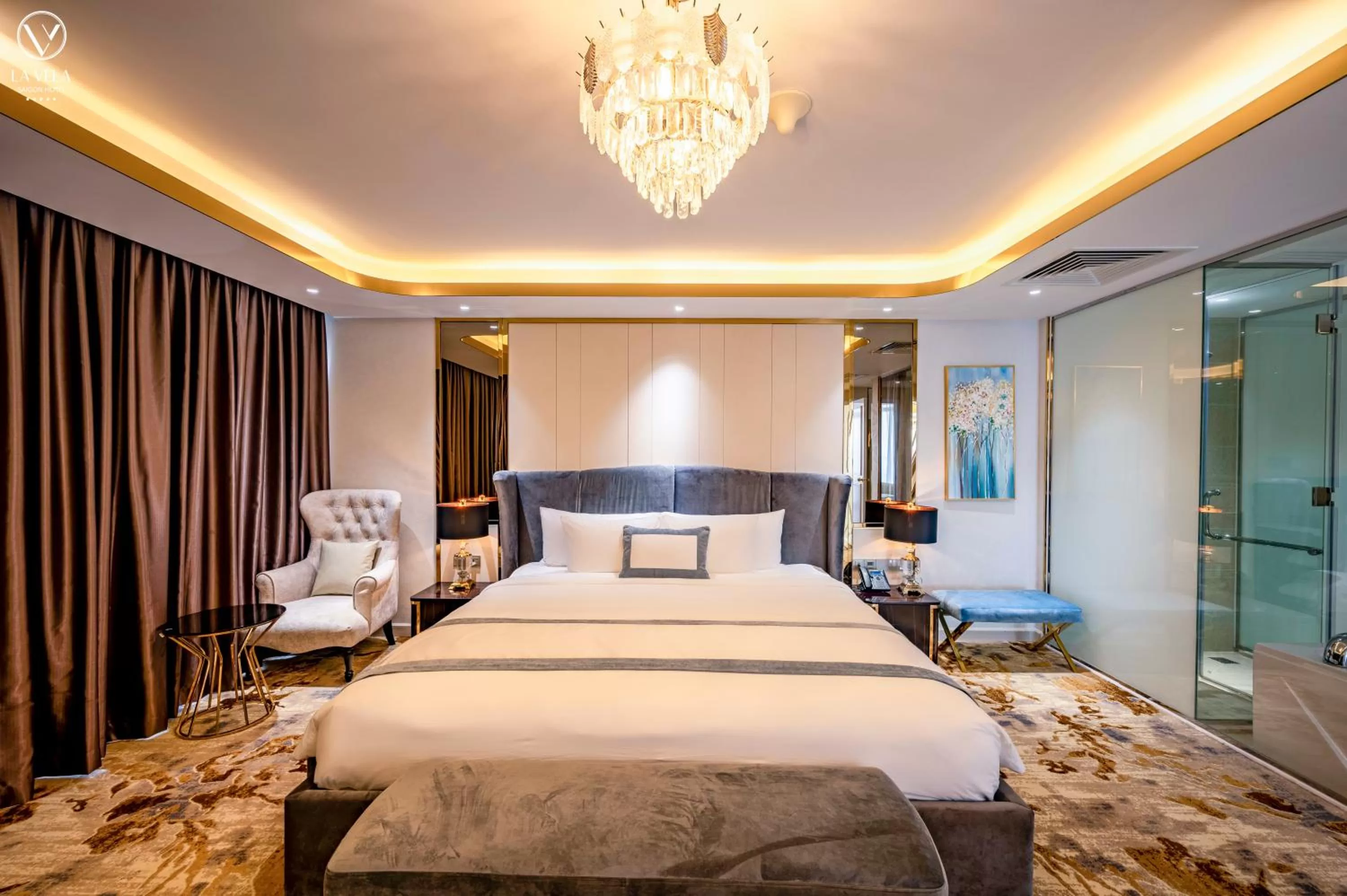 Bedroom, Bed in La Vela Saigon Hotel