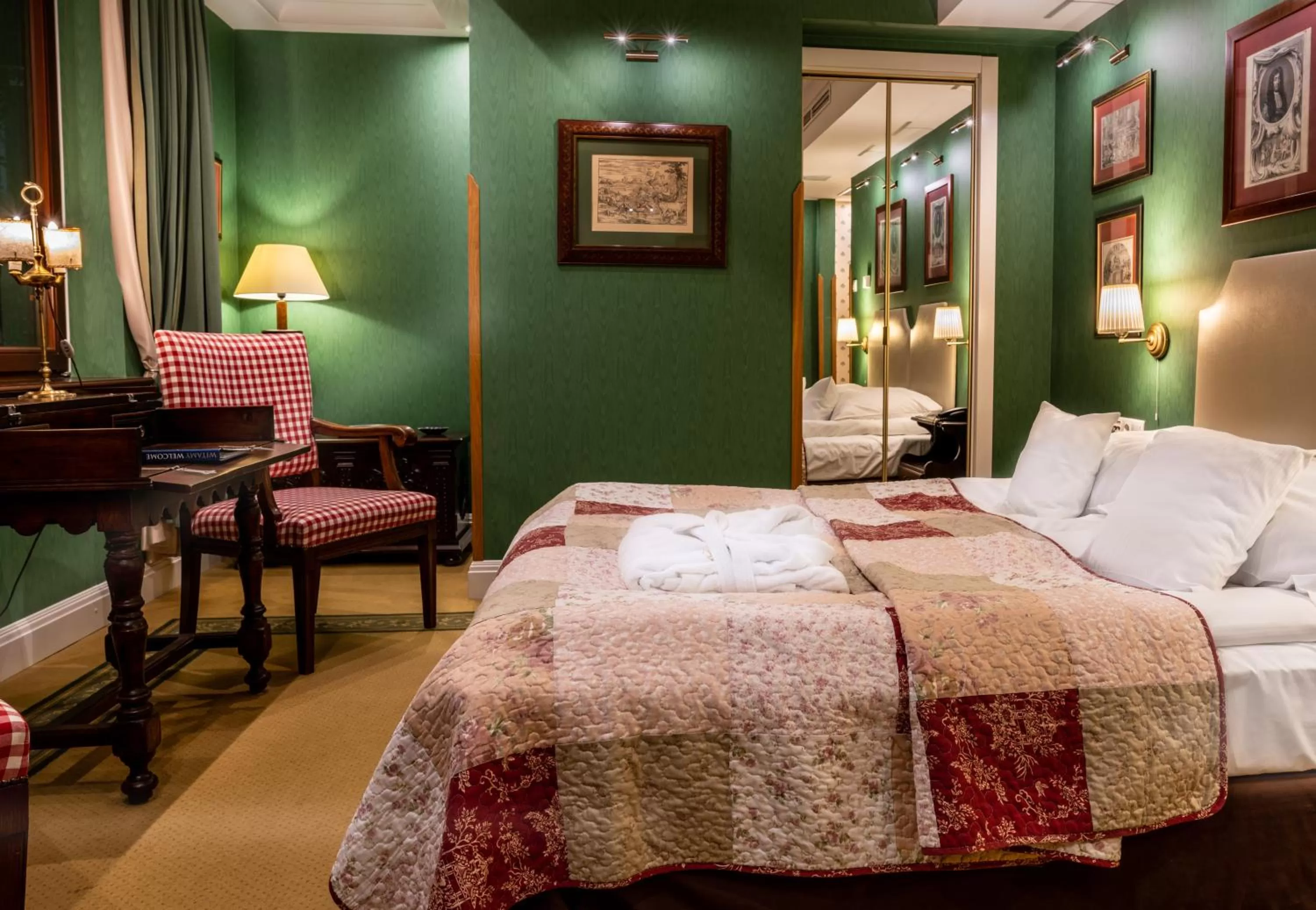 Bed in Hotel Gródek