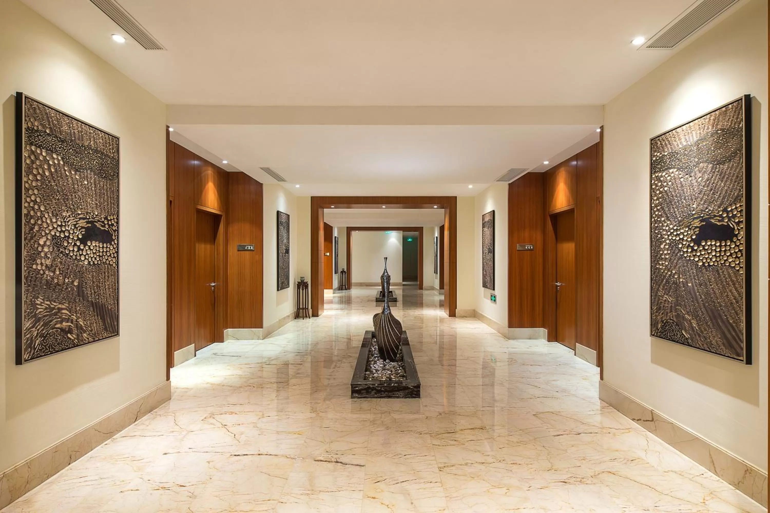 Spa and wellness centre/facilities in Crowne Plaza Sanya City Center by IHG