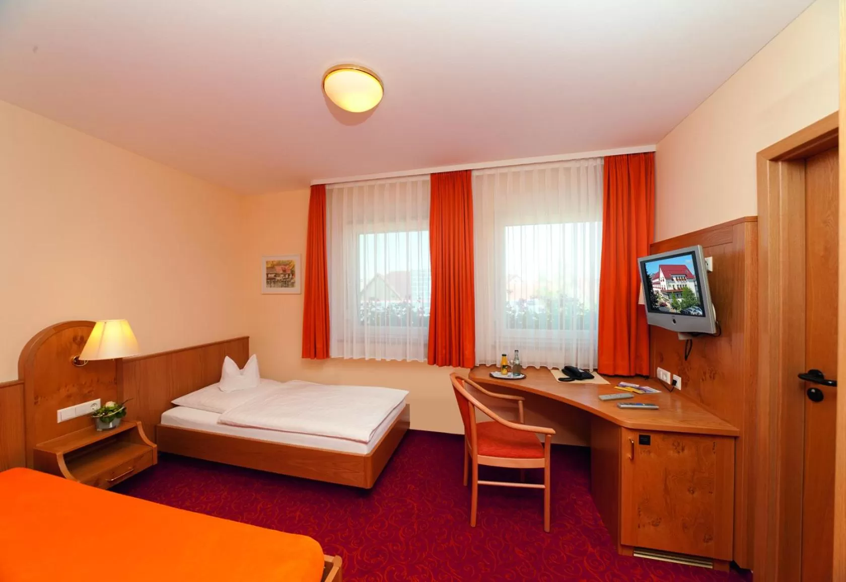 Photo of the whole room, Bed in Gasthof - Hotel zum Ochsen GmbH