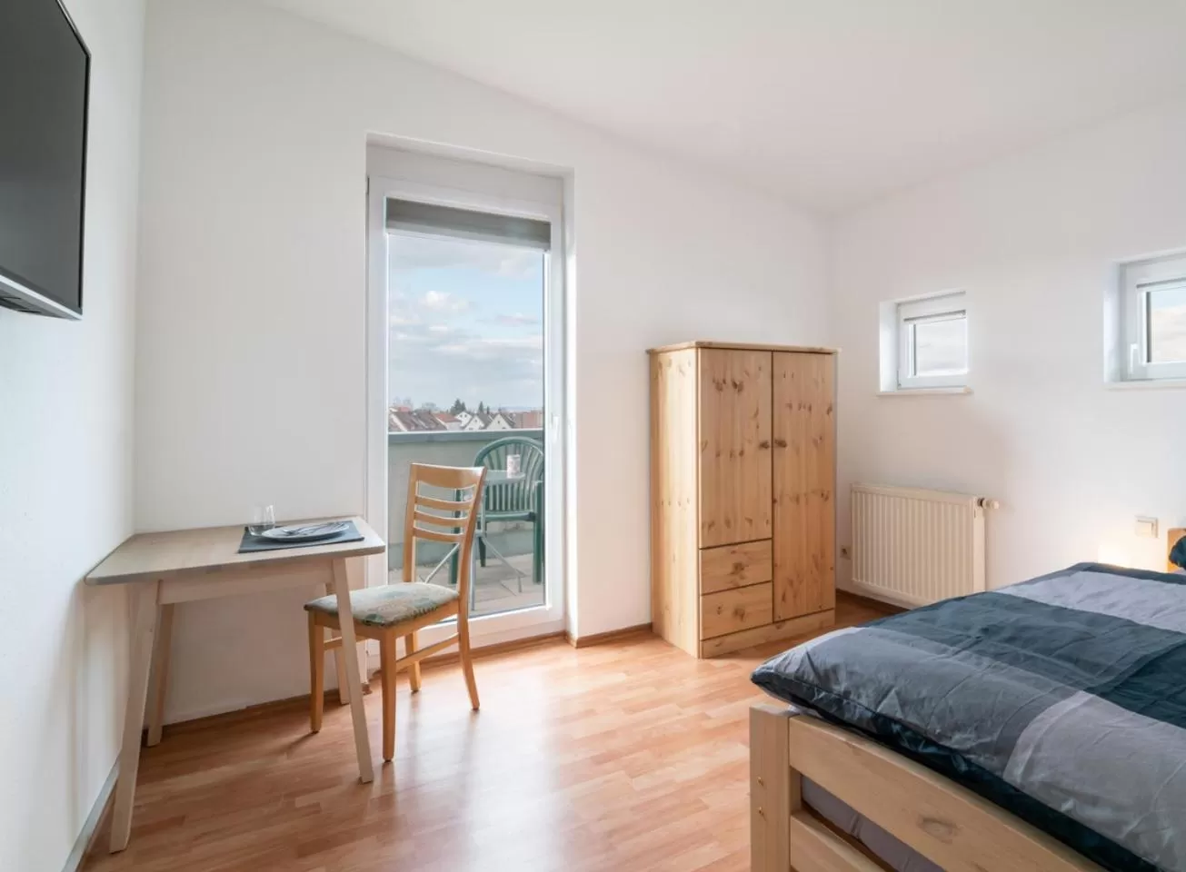 Photo of the whole room, Bed in Pension Schweizer