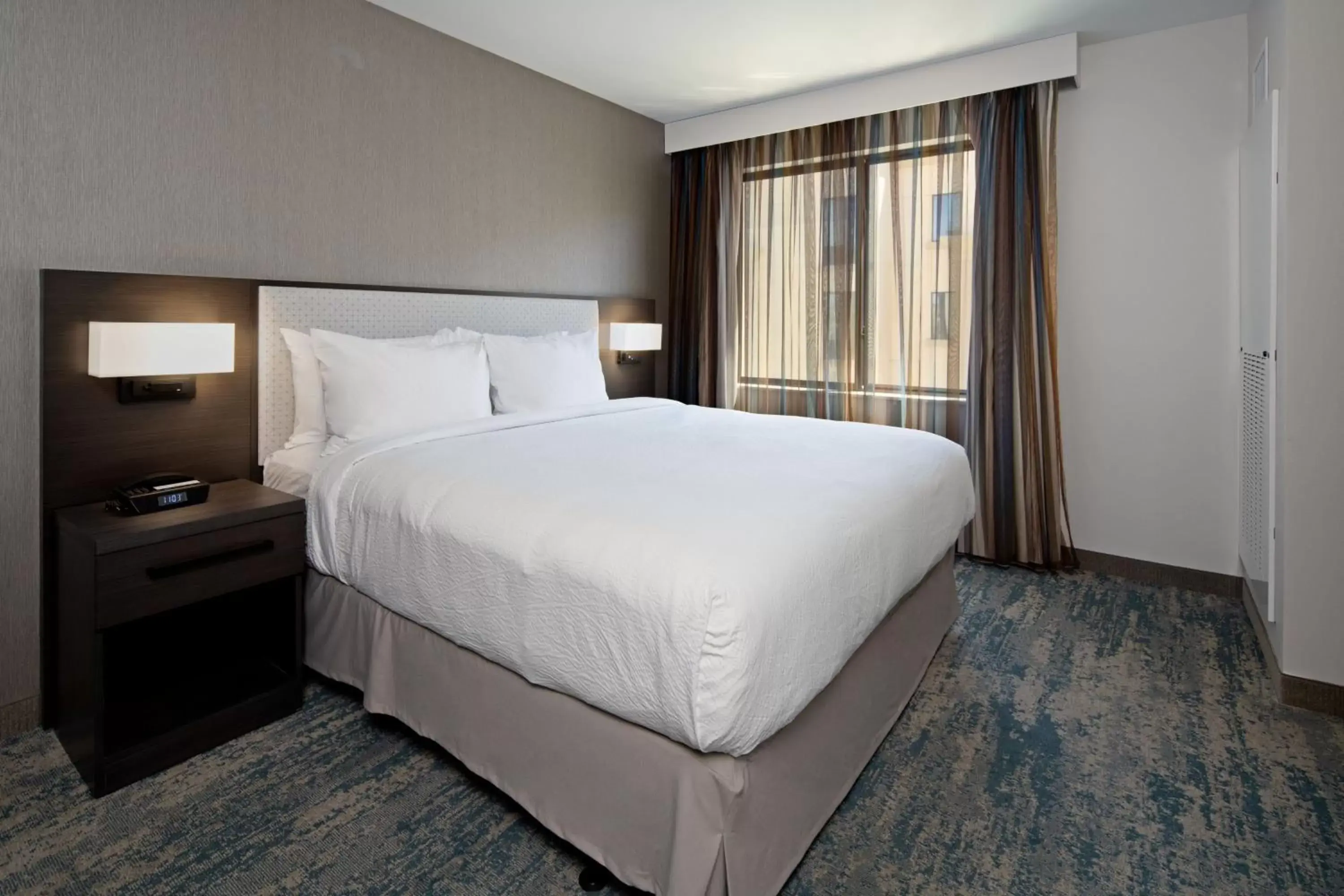 King Studio with Sofa Bed - Hearing Accessible in Residence Inn by Marriott Valencia King Studio with Sofa Bed - Hearing Accessible in Residence Inn by Marriott Valencia