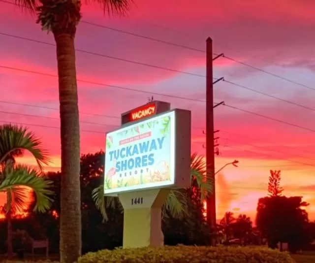 Property building in Tuckaway Shores Resort